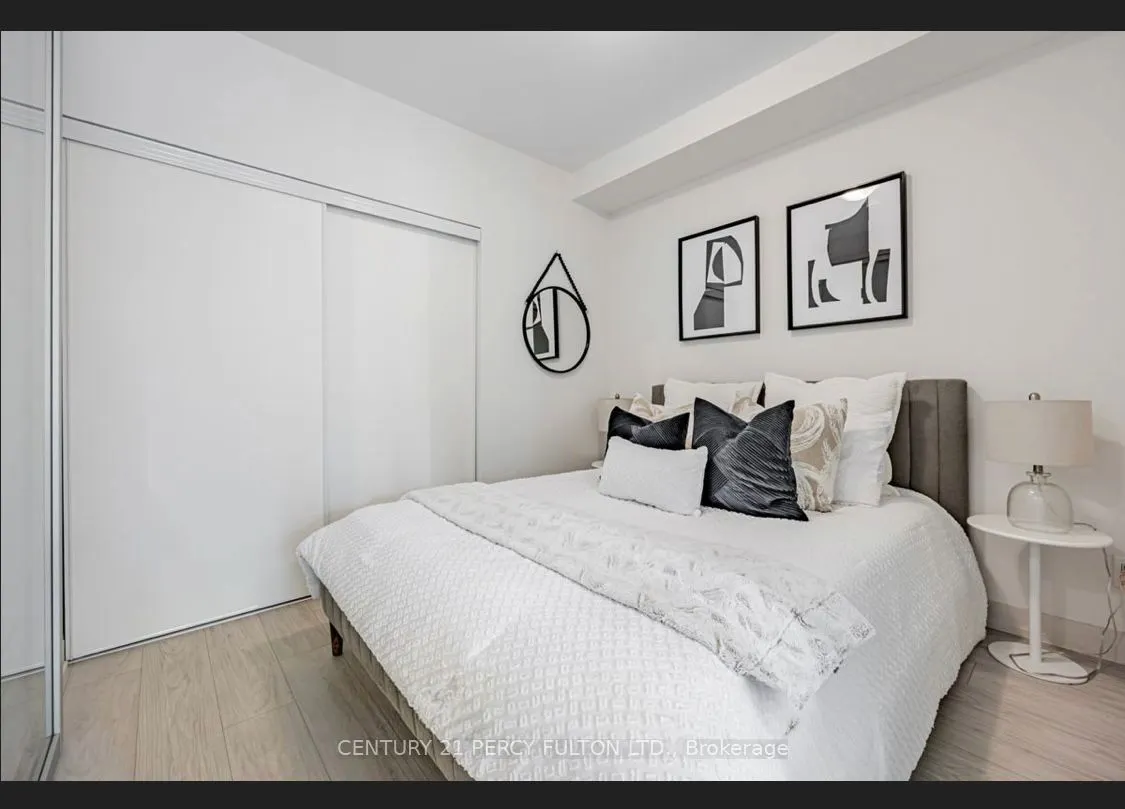 90 Glen Everest Road #318
