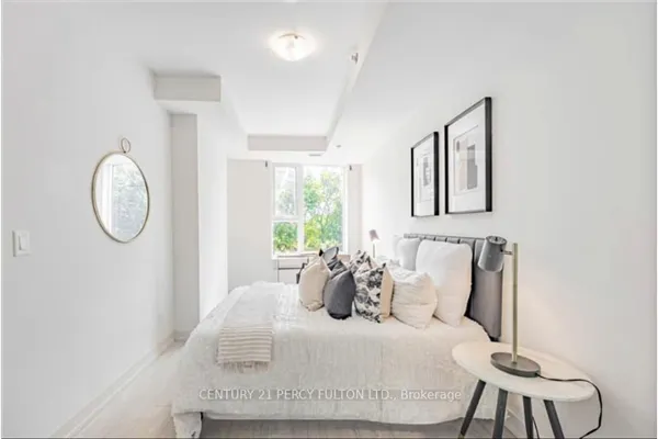 90 Glen Everest Road #318