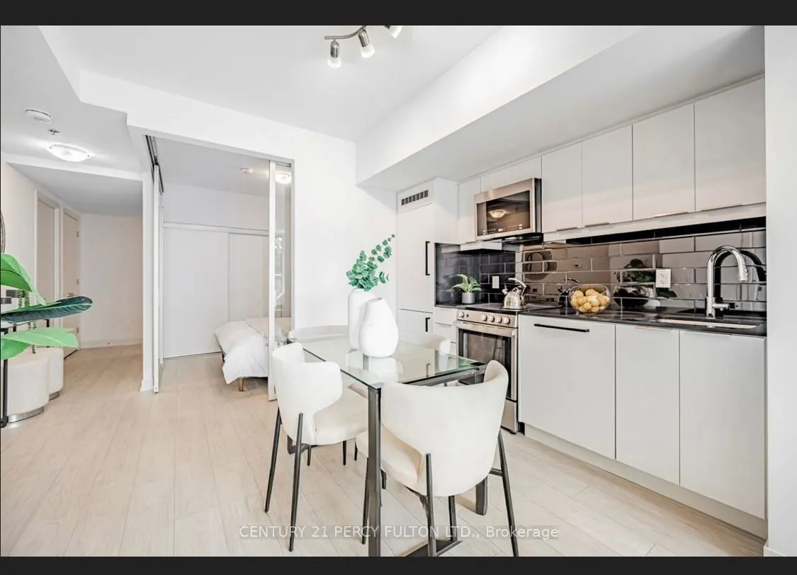 90 Glen Everest Road #318