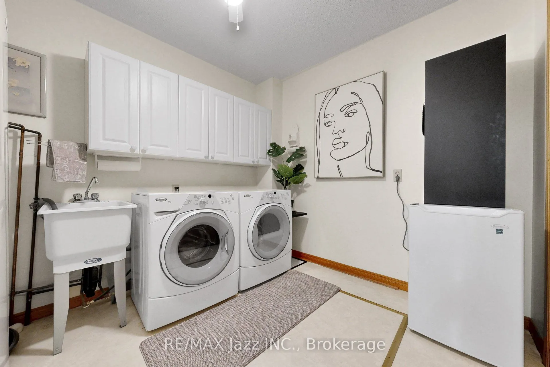 234 Water Street #4