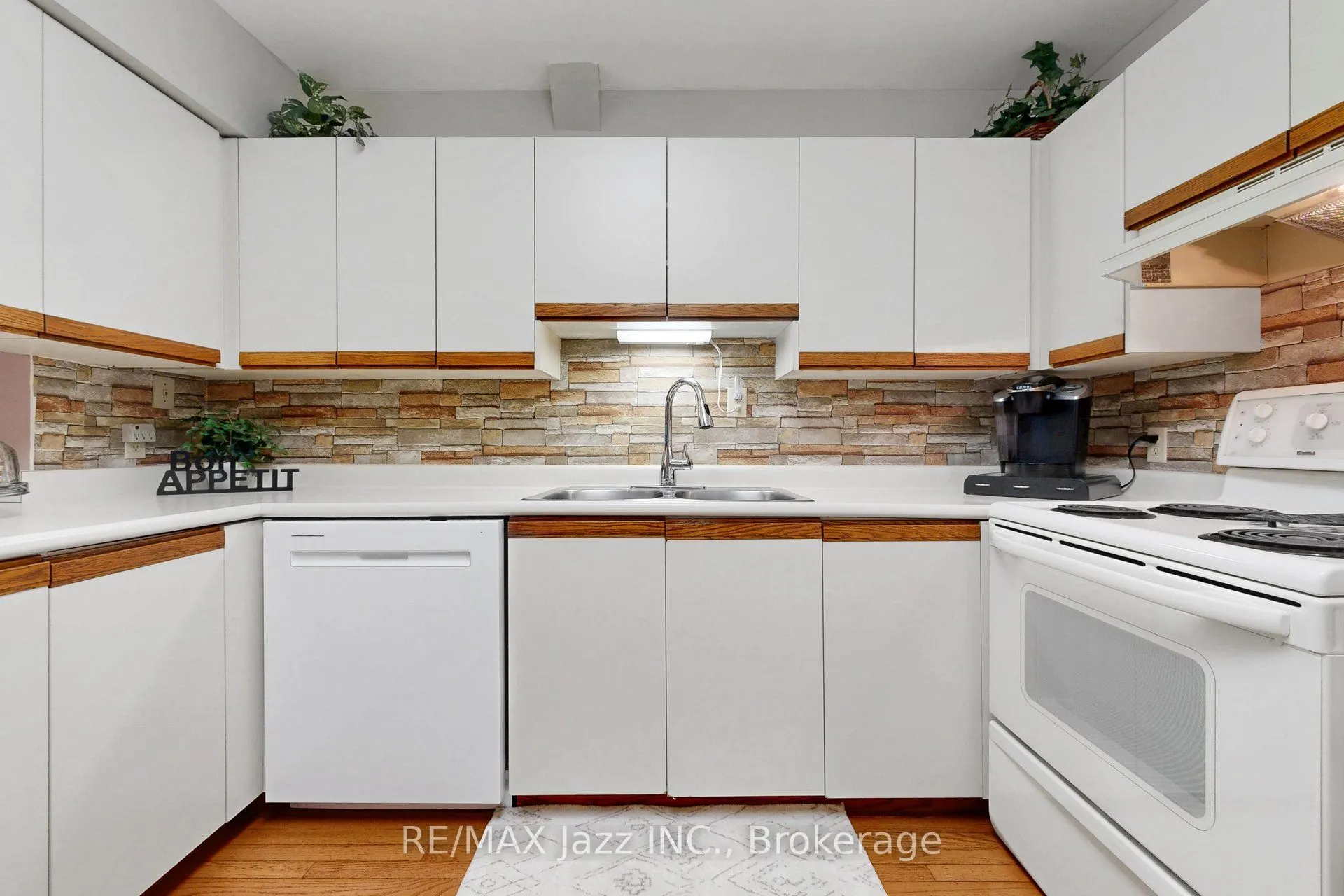 234 Water Street #4