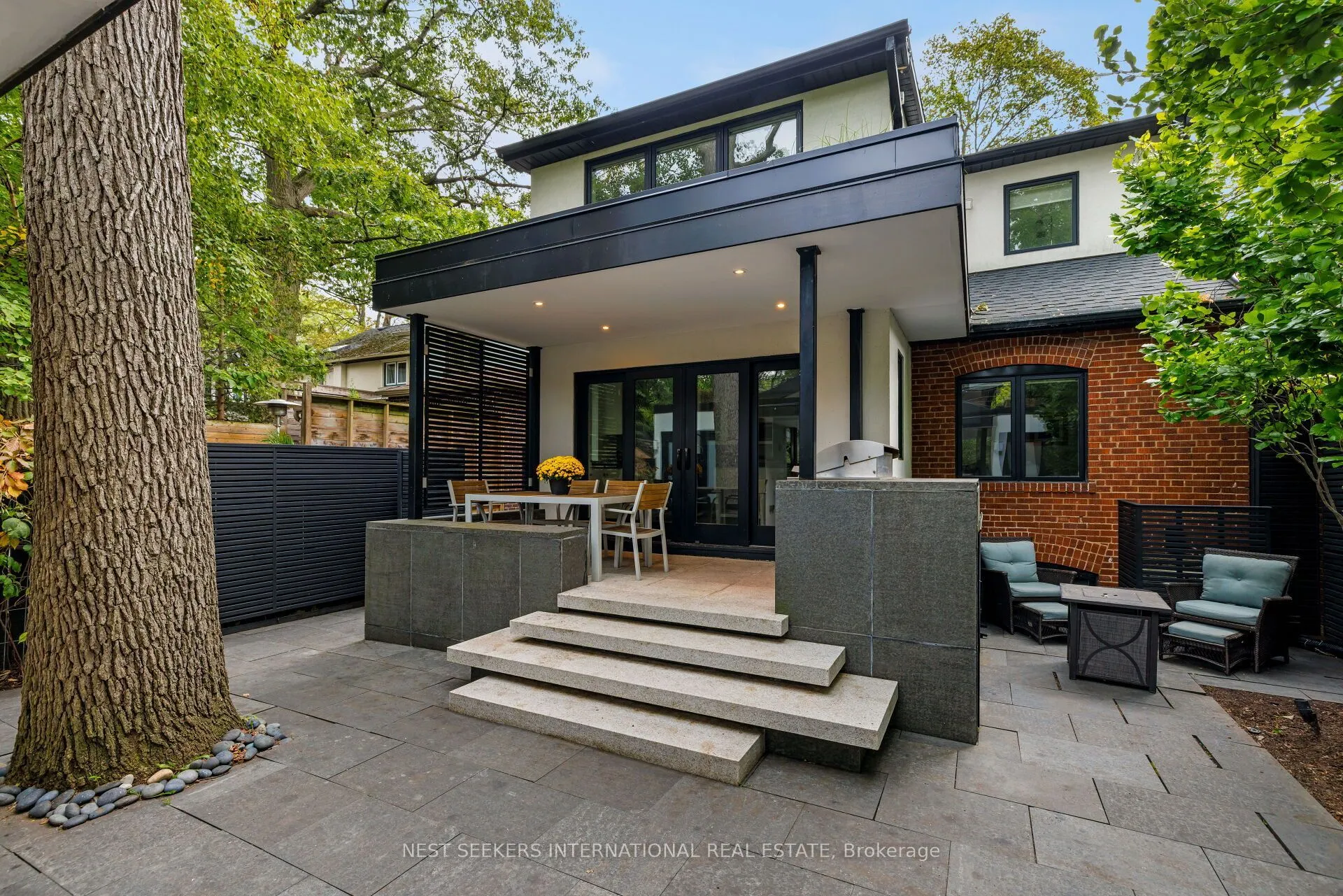 30 Duart Park Road