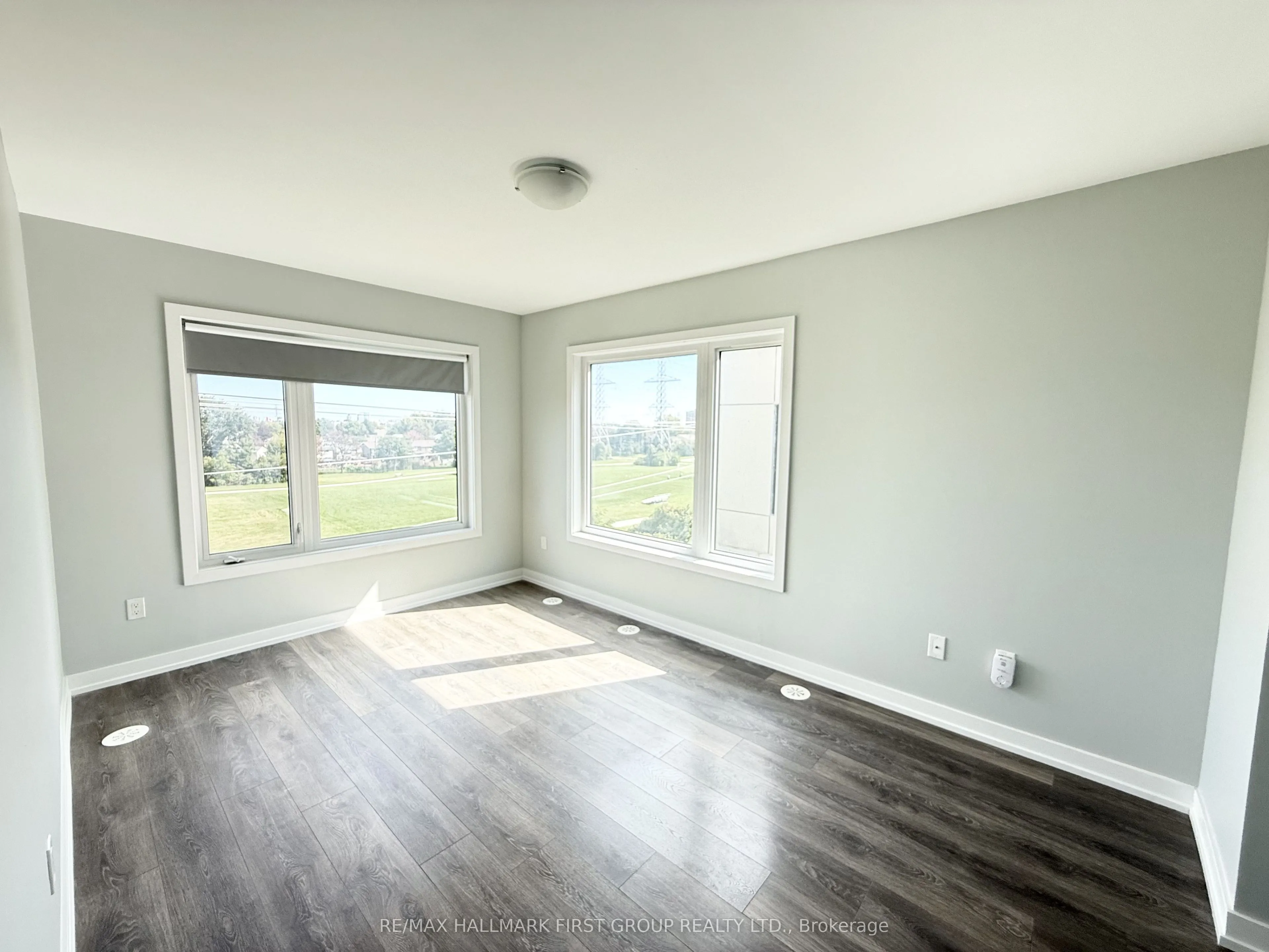 1555 Kingston Road #318