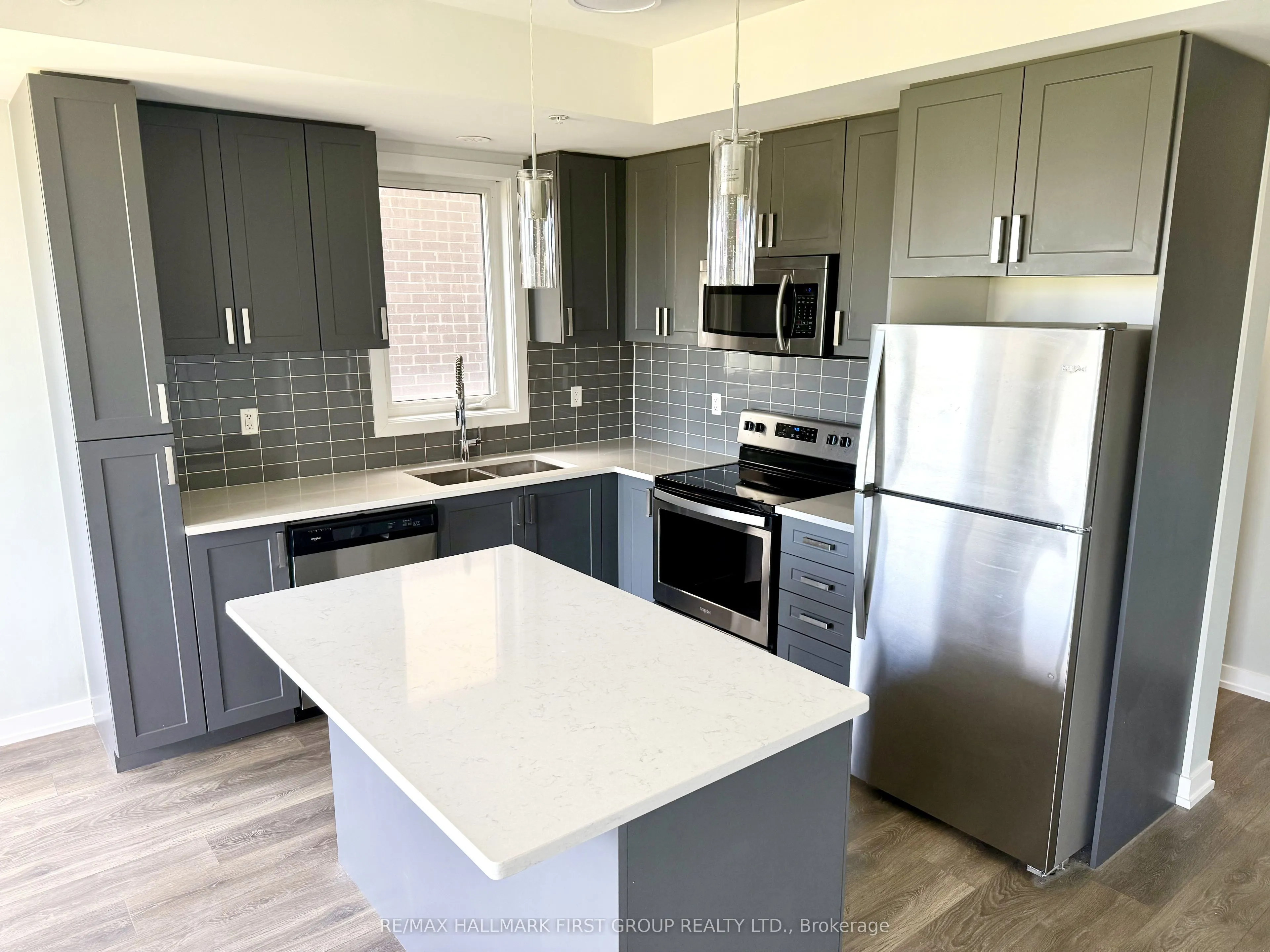 1555 Kingston Road #318