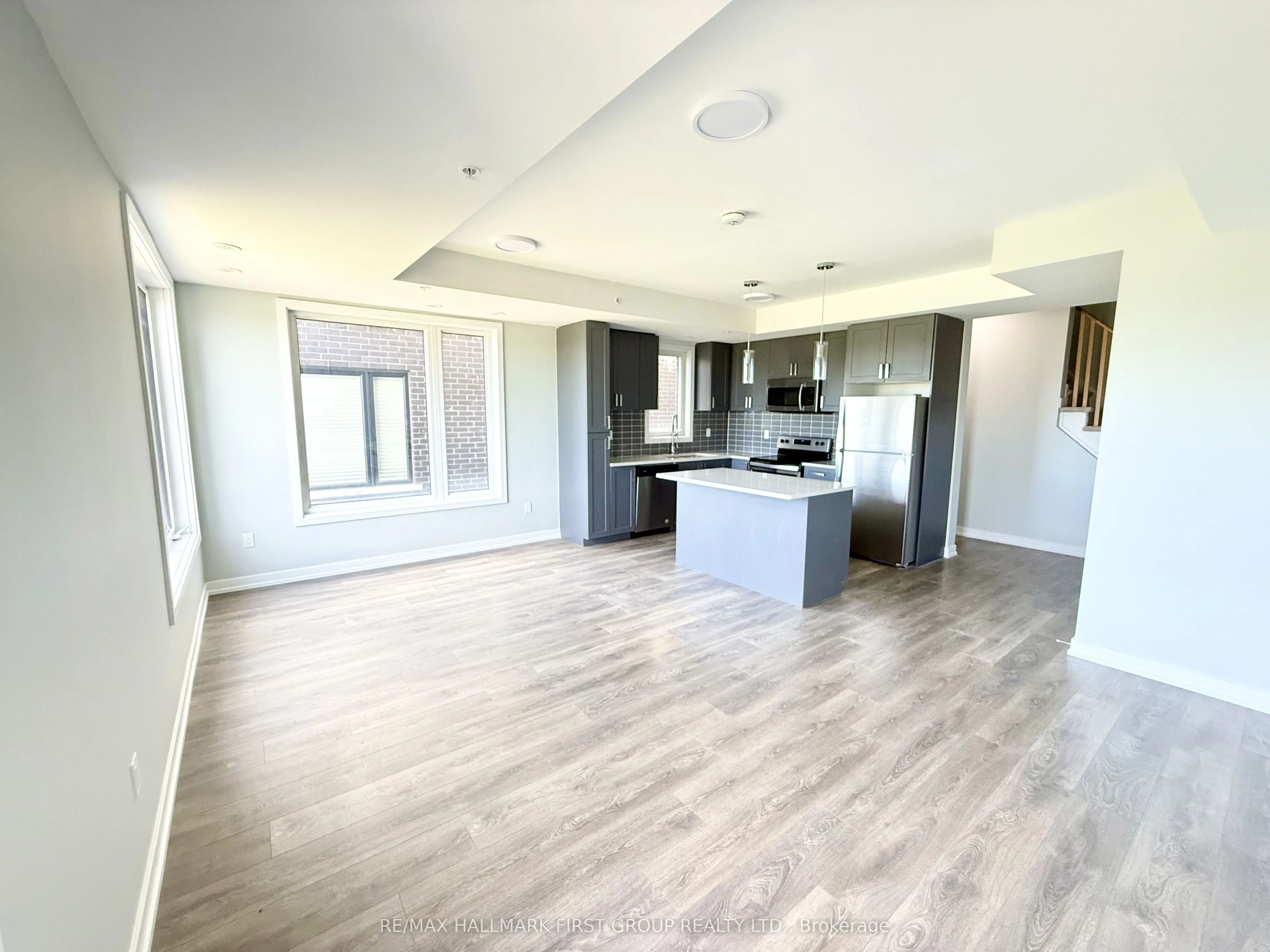 1555 Kingston Road #318