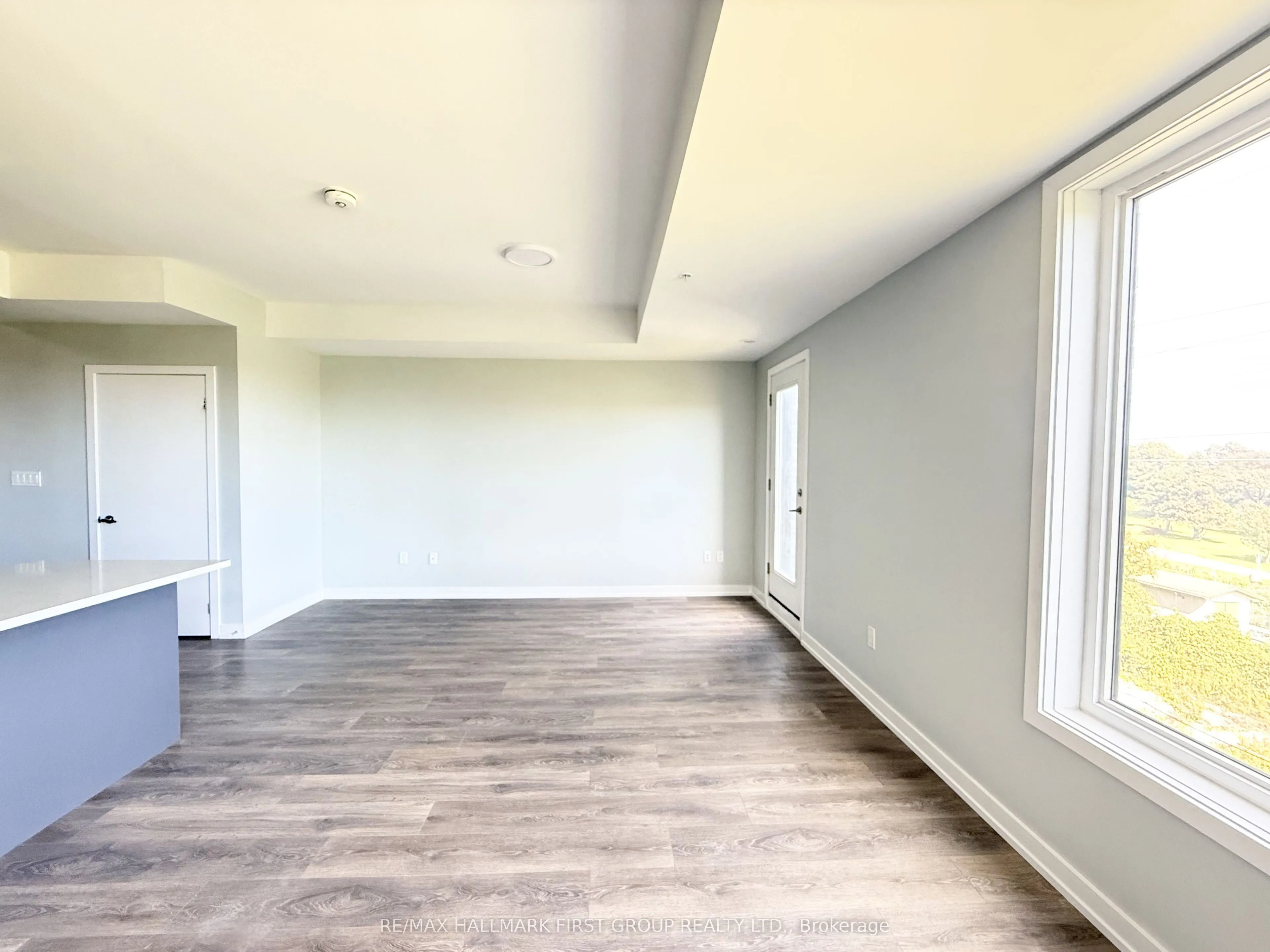 1555 Kingston Road #318