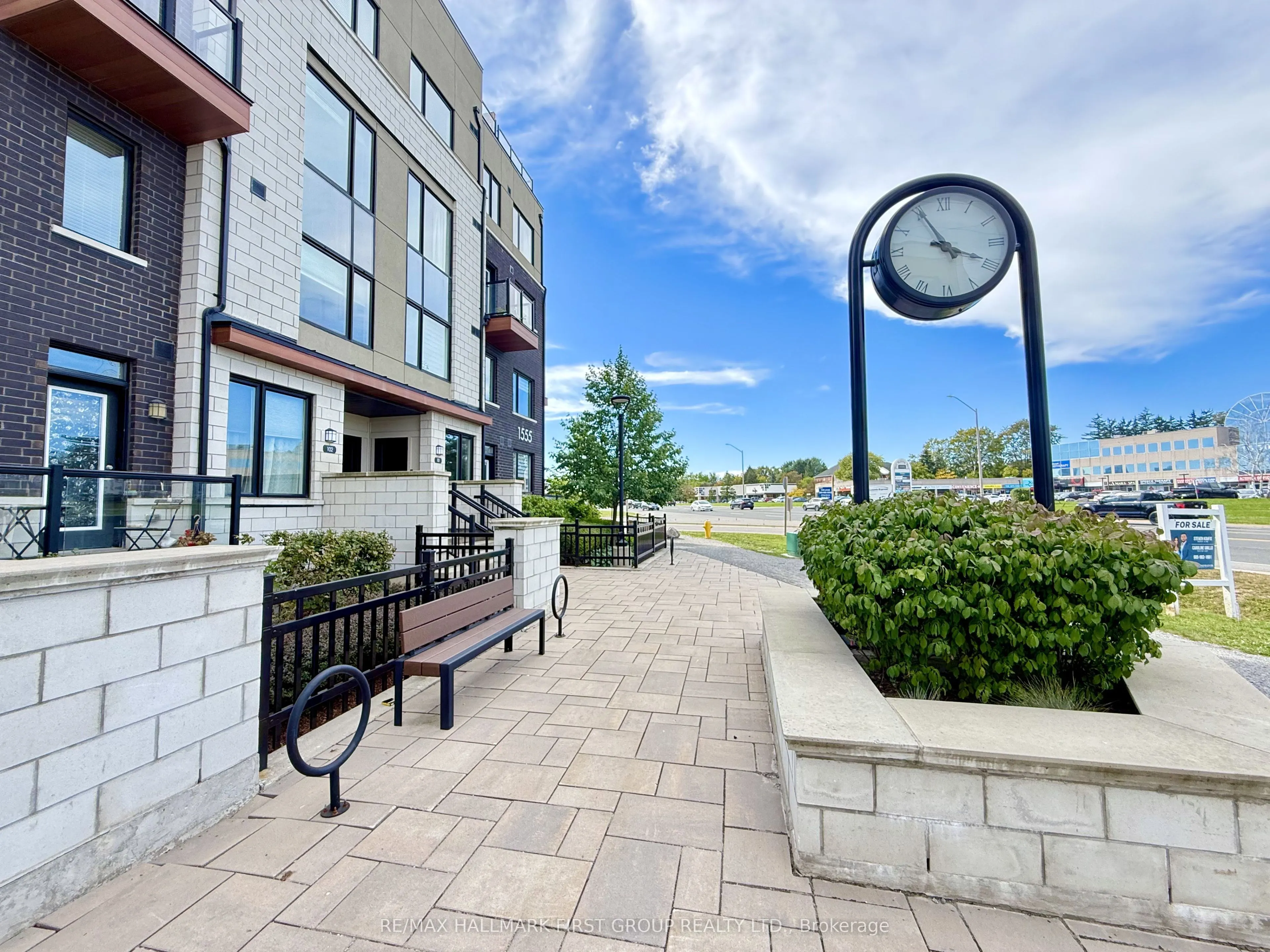 1555 Kingston Road #318