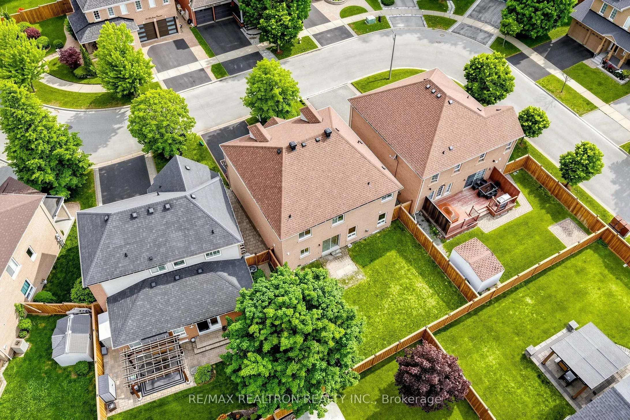 58 Bradbury Crescent