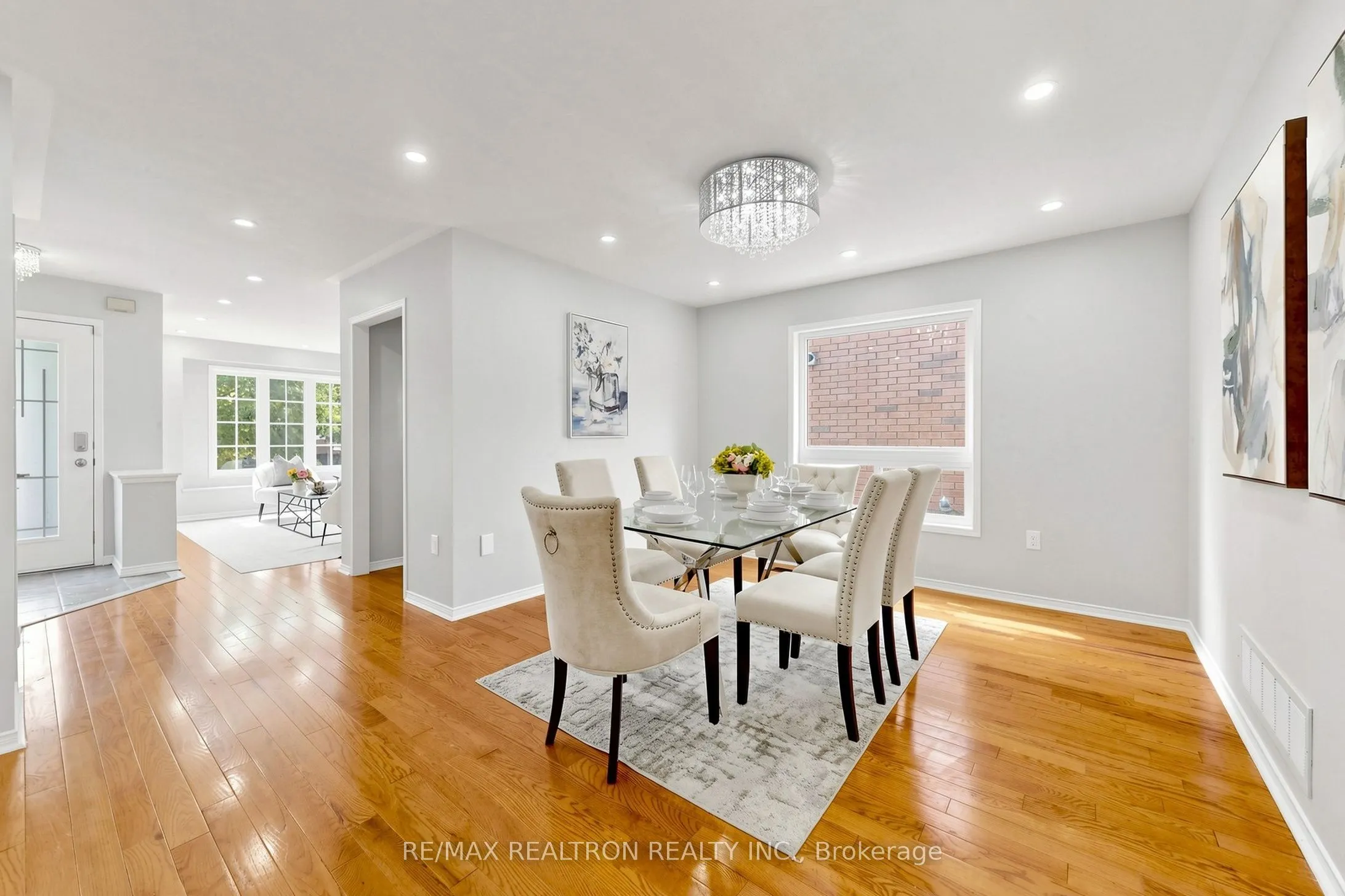 58 Bradbury Crescent