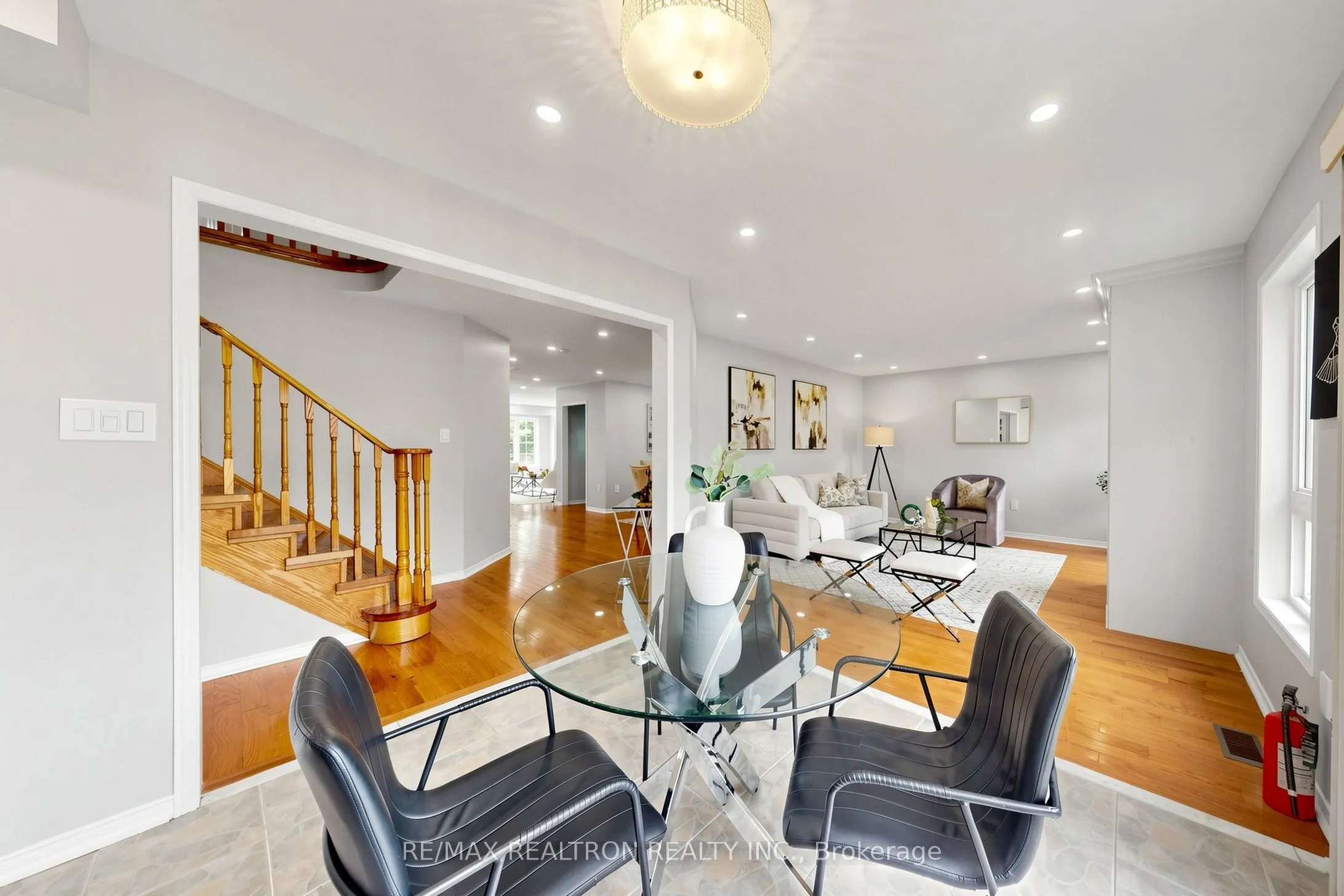 58 Bradbury Crescent