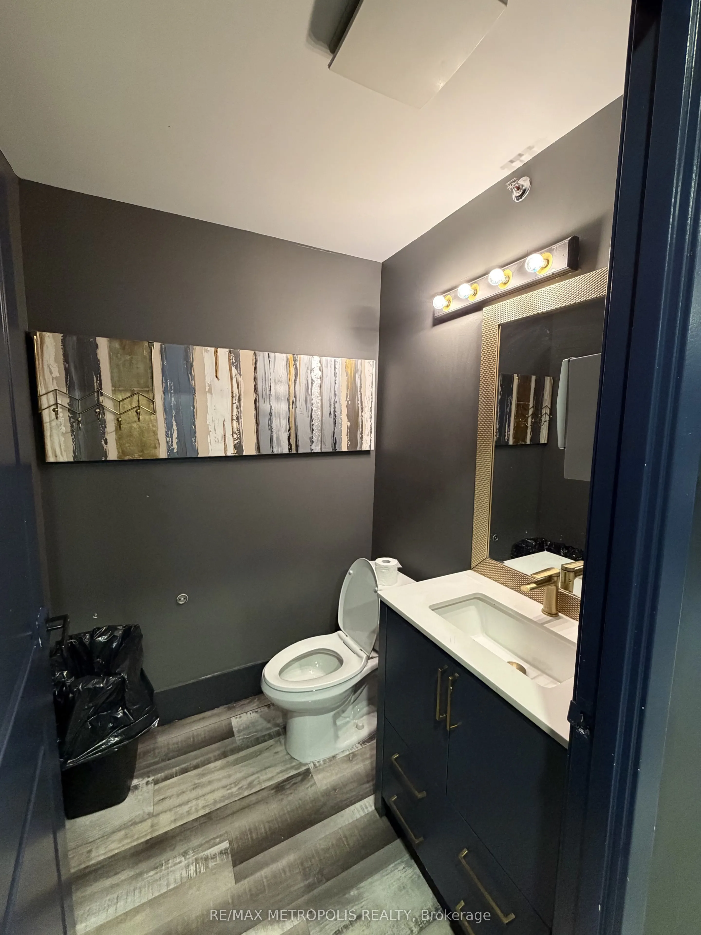 501 Passmore Avenue #27
