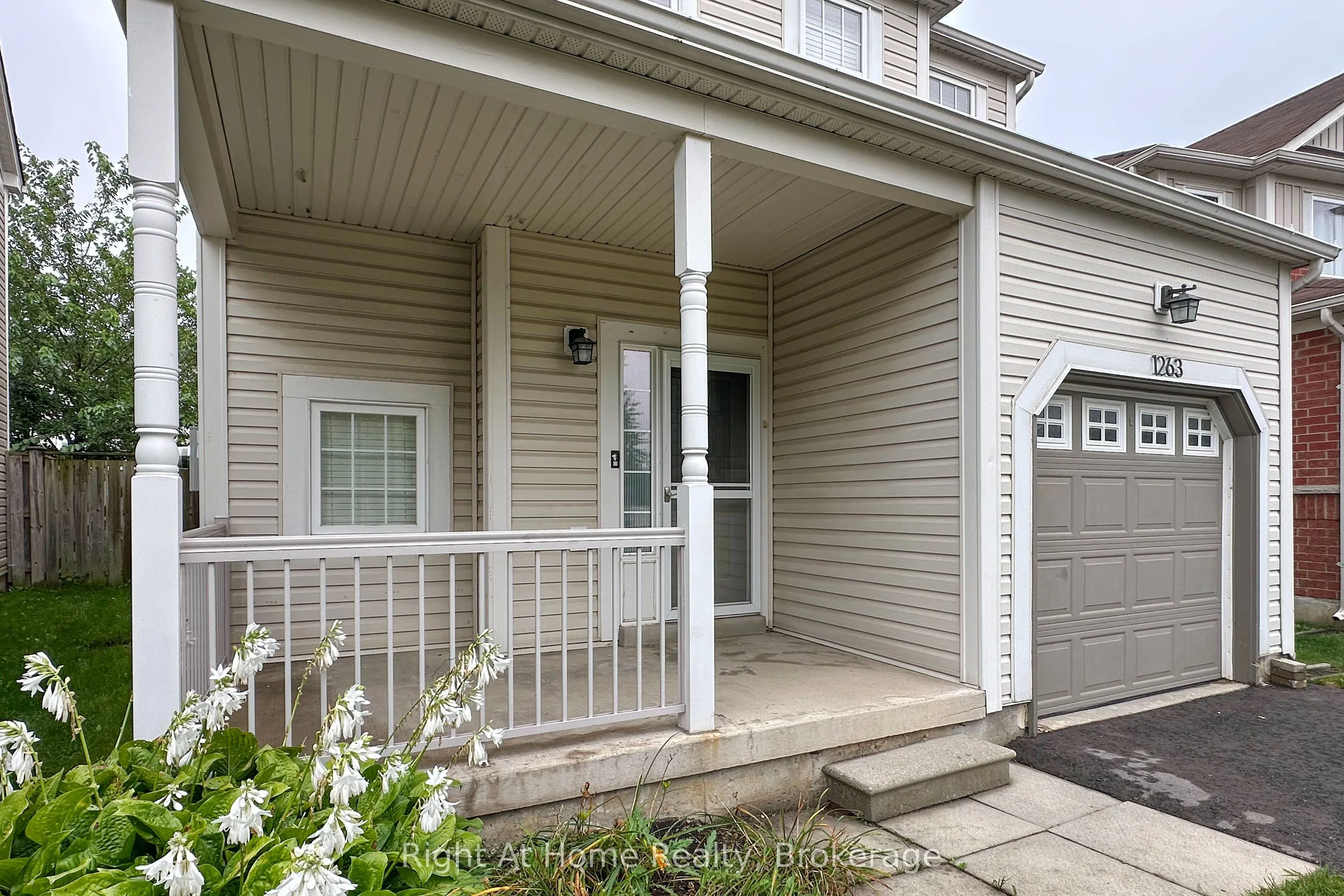 1263 Gyatt Crescent
