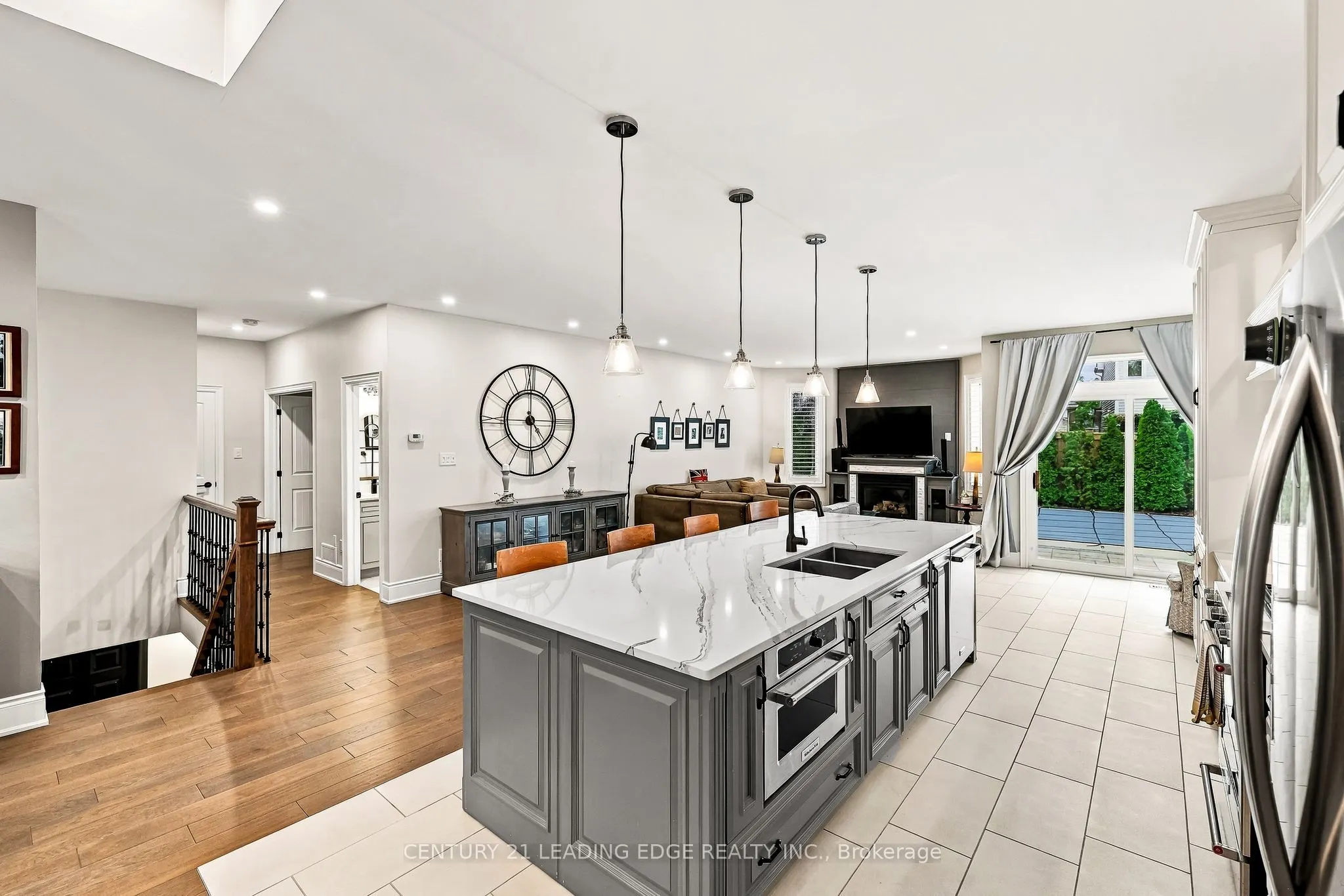 12 Coastview Court