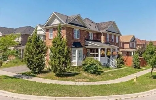 68 Hyacinth Crescent #Basement