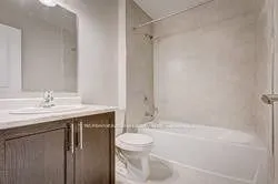 129 Ontario Street #Upper