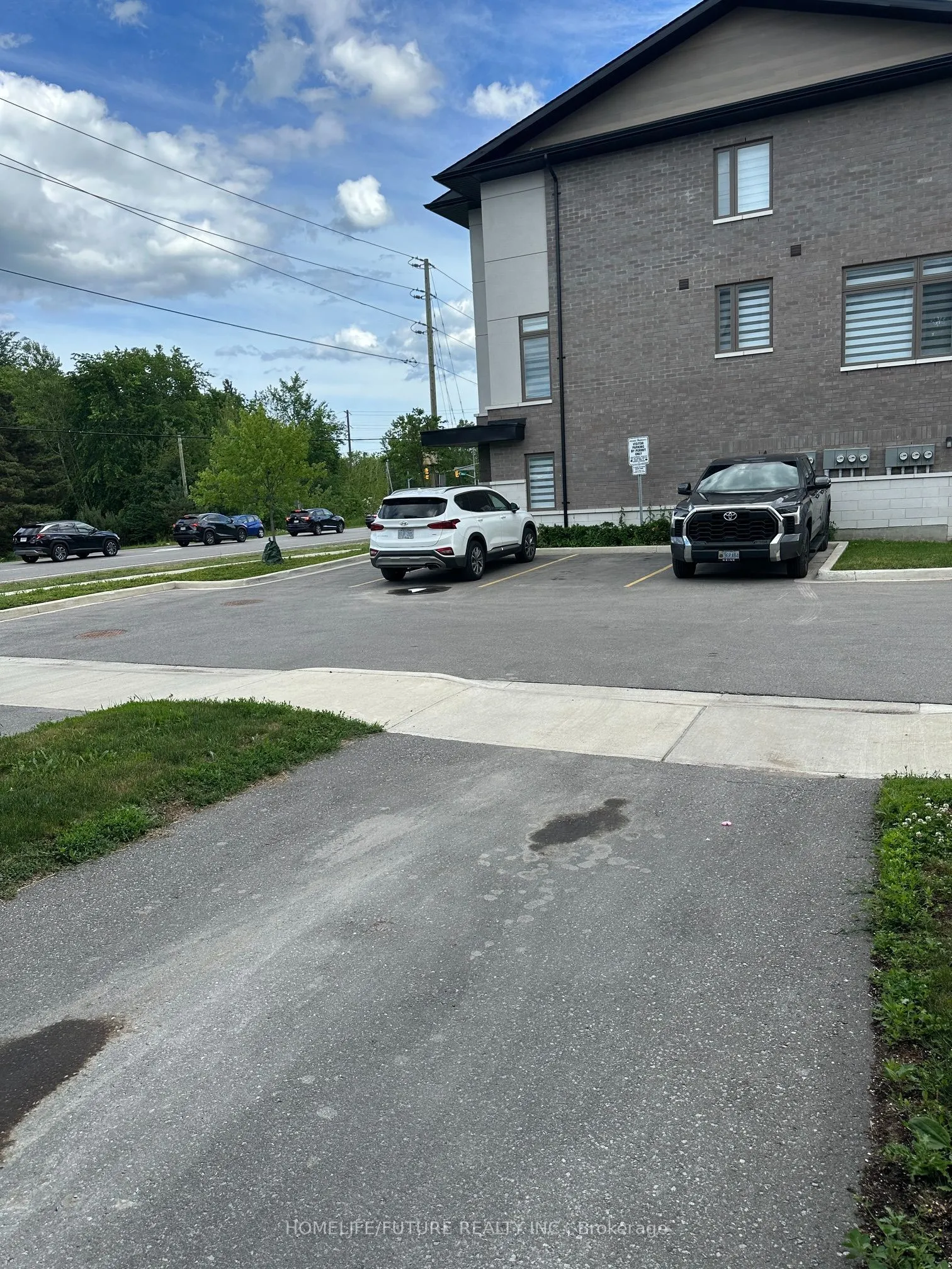 250 Finch Avenue #39