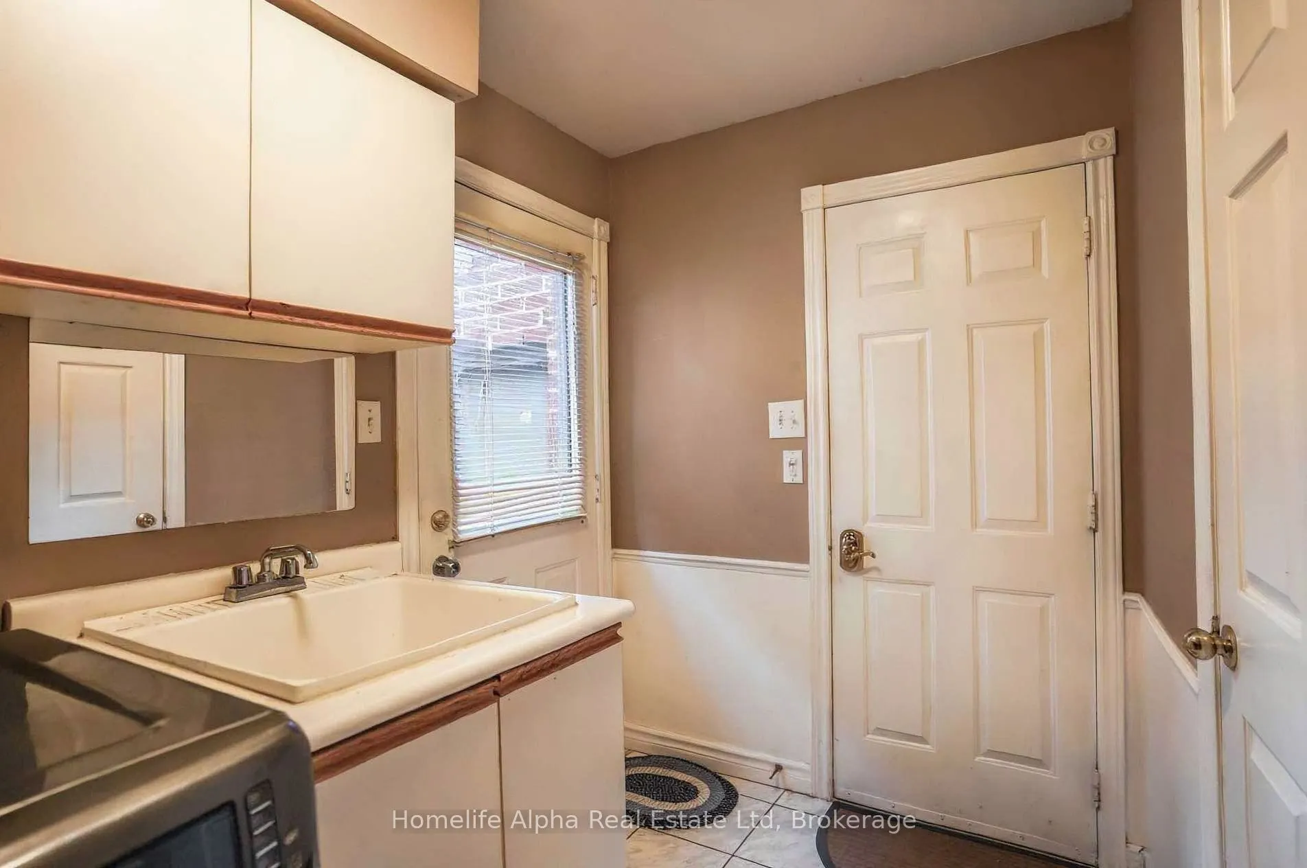 12 Camor Court #BSMNT