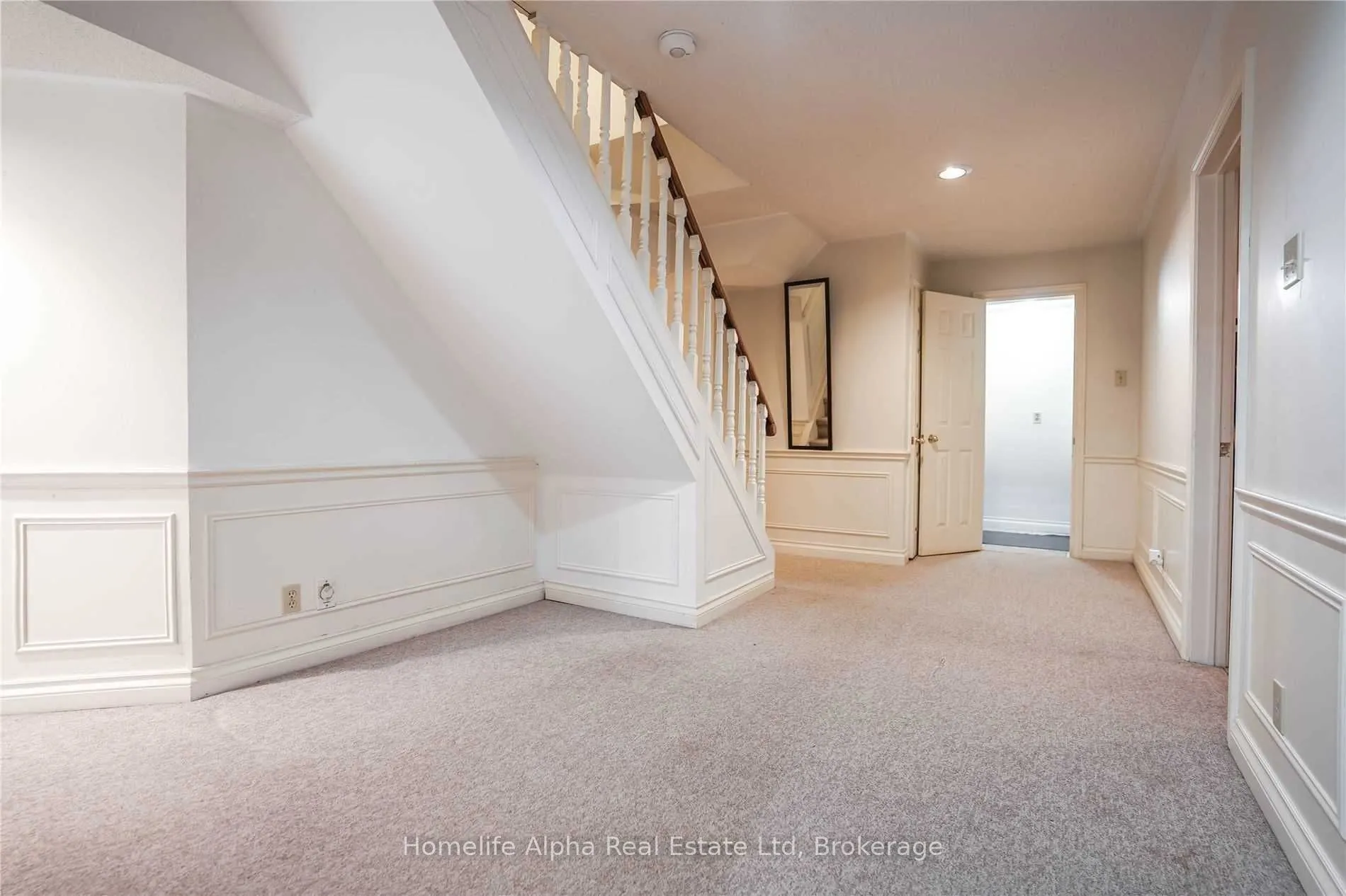12 Camor Court #BSMNT