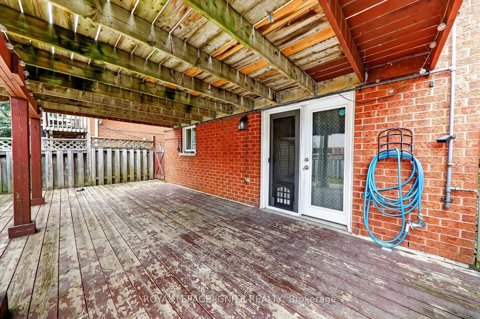 8 Vail Meadows Crescent #BSMNT