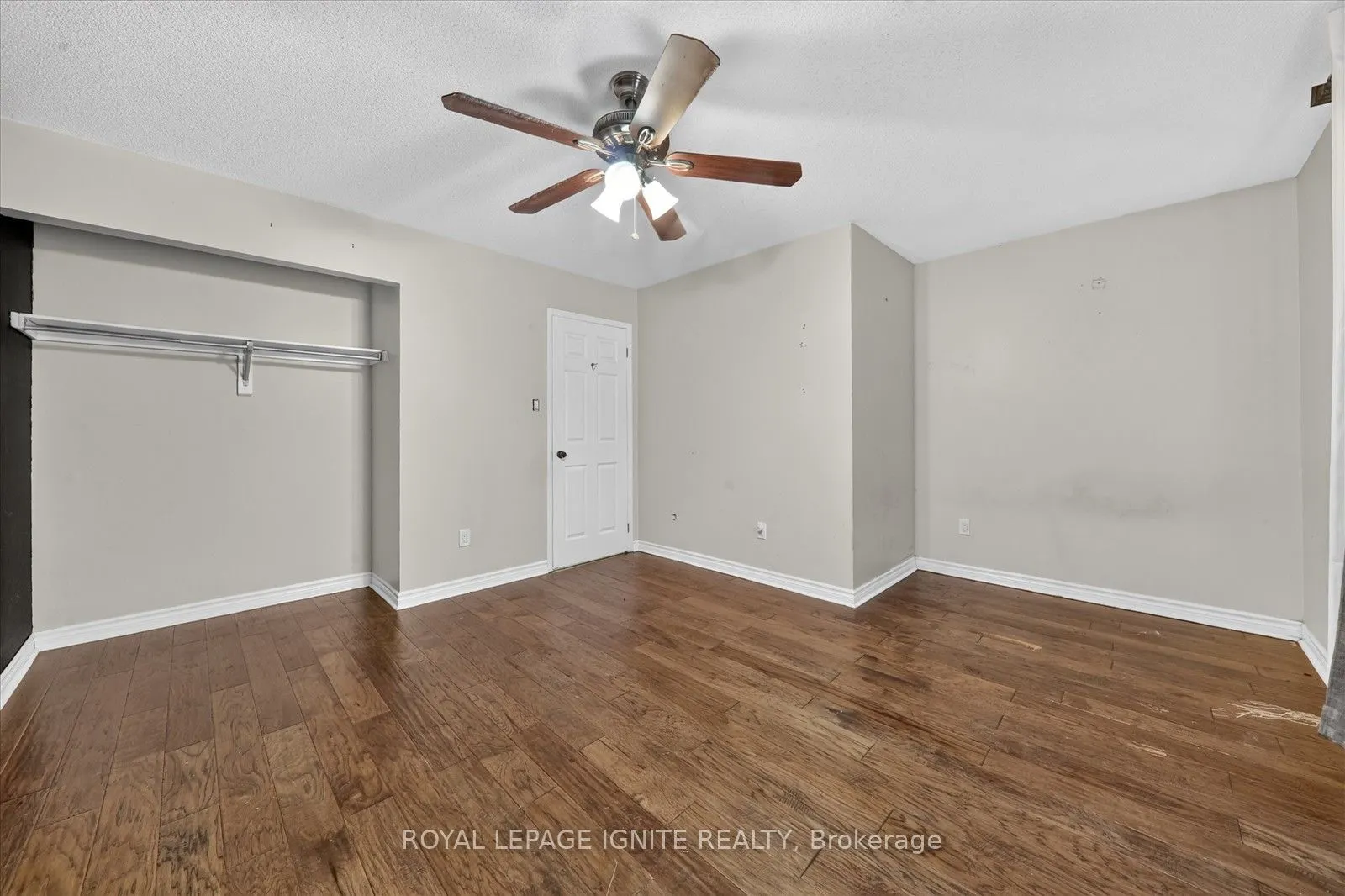 8 Vail Meadows Crescent #BSMNT