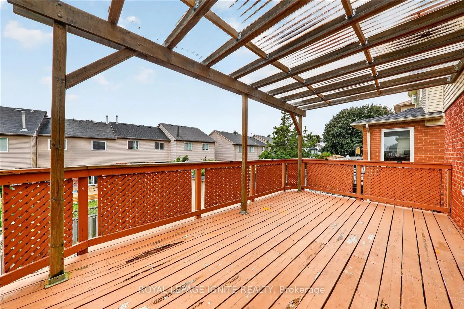 8 Vail Meadows Crescent #BSMNT