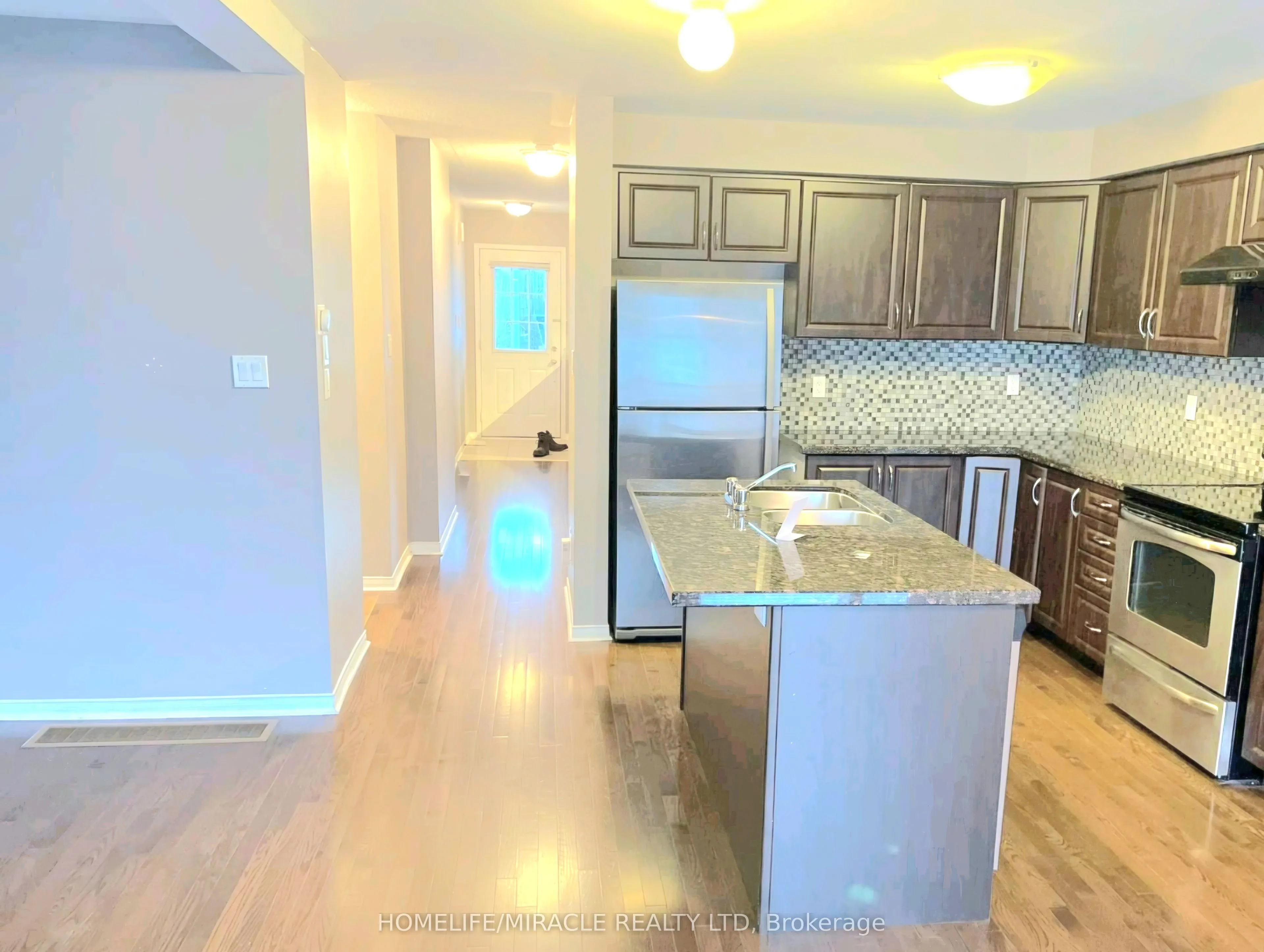 857 Taggart Crescent