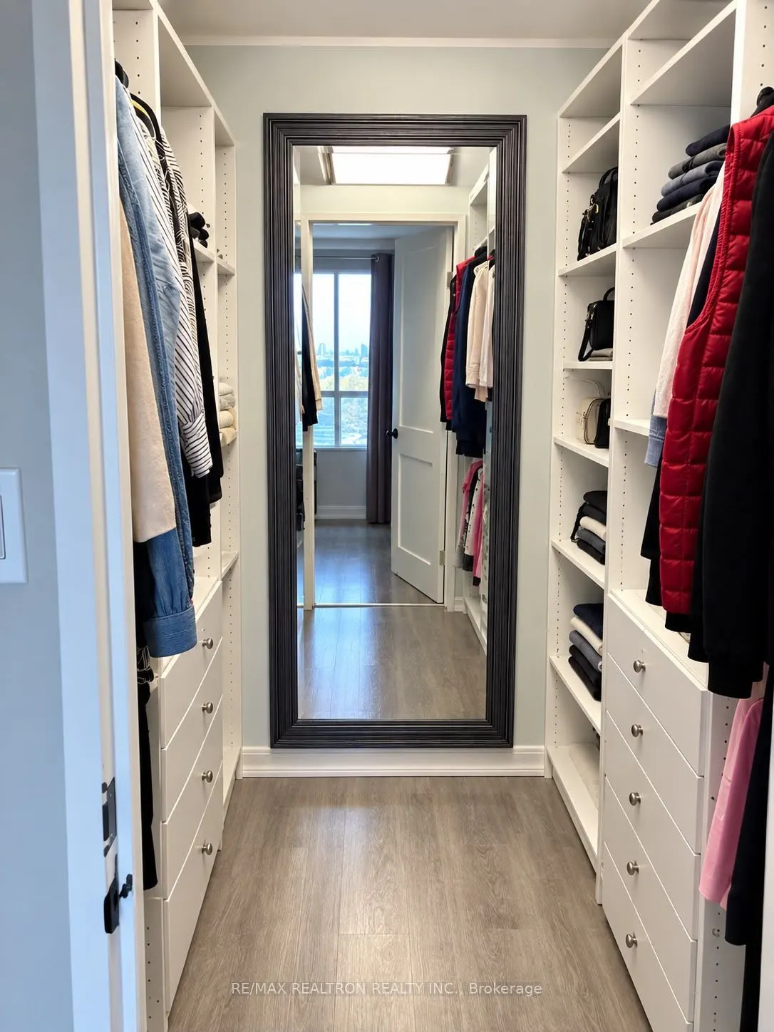 2 Glamorgan Avenue #715