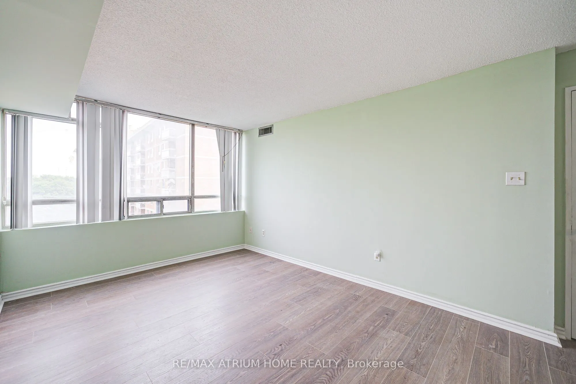 3050 Ellesmere Road #1515