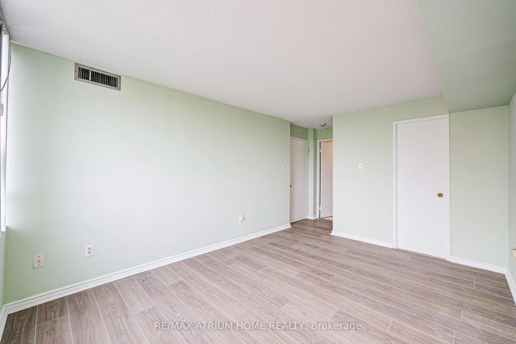 3050 Ellesmere Road #1515