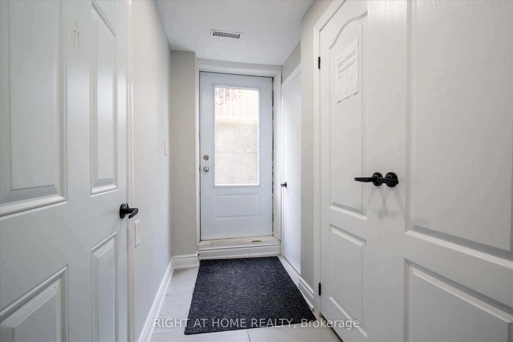 1001 Lytton Court