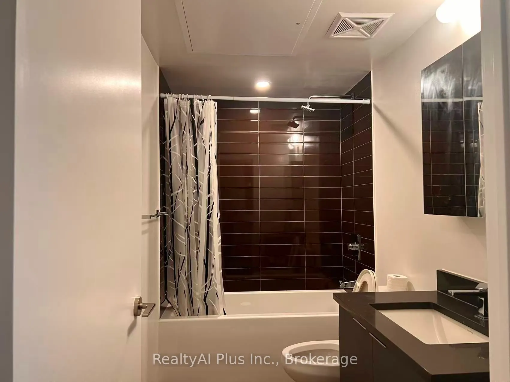 2033 Kennedy Road #1501