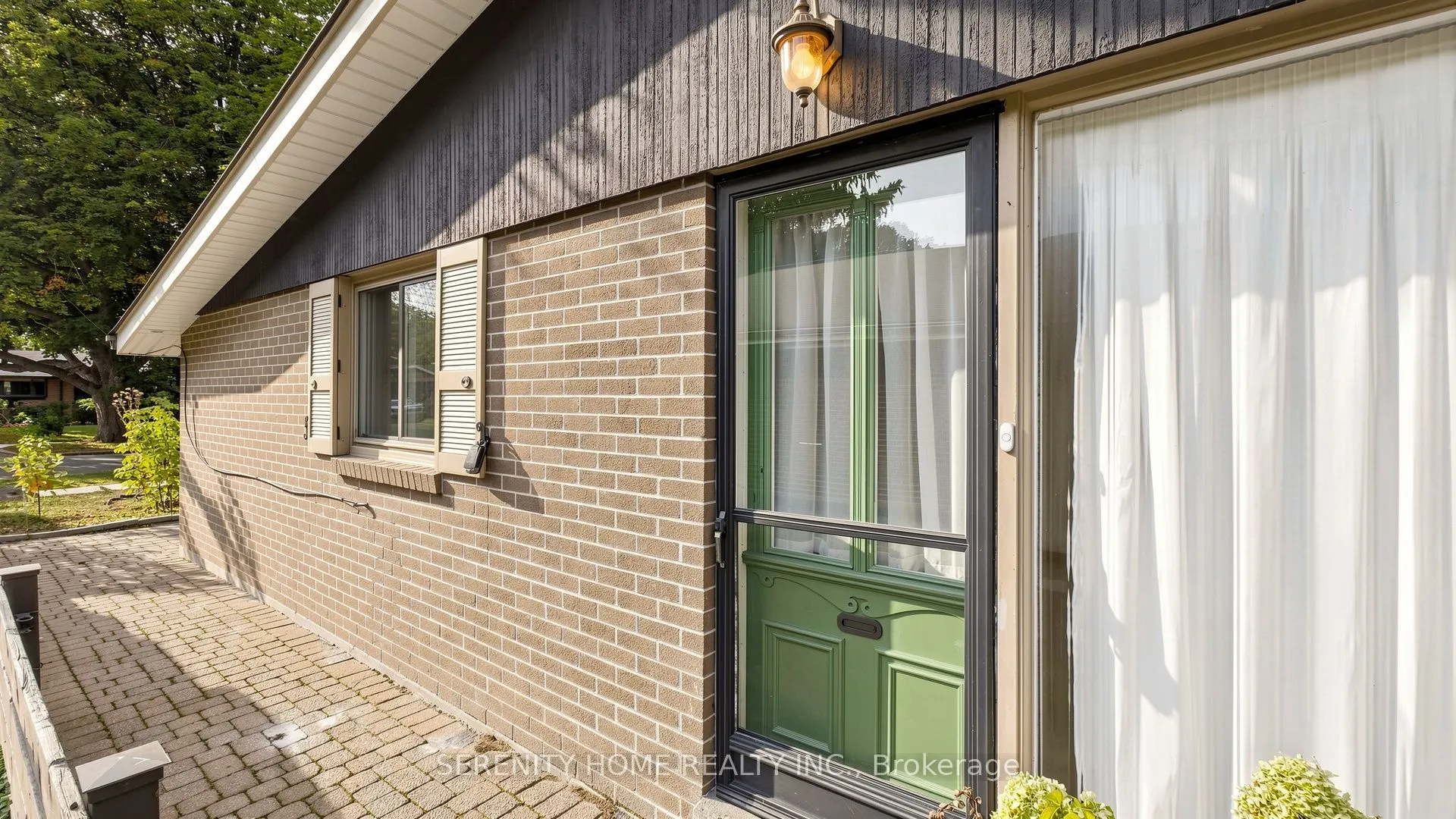 31 Norbury Crescent