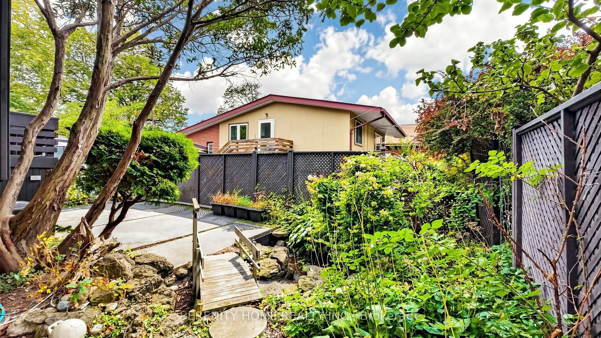 31 Norbury Crescent