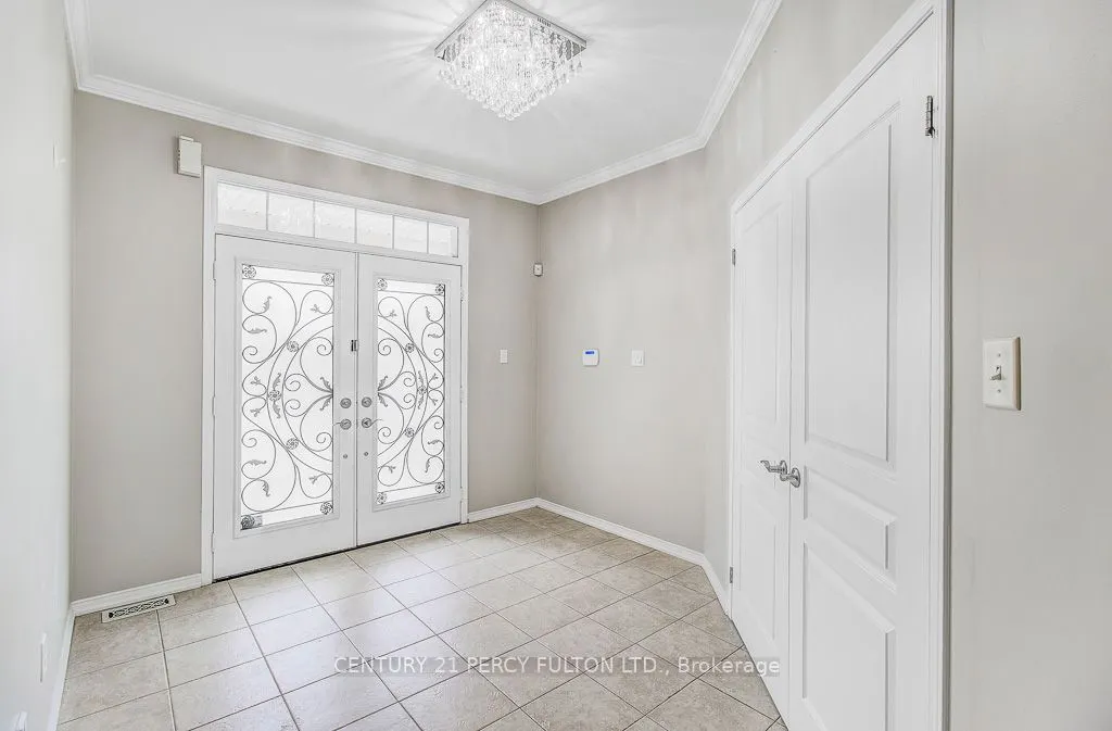 24 Bellhouse Place
