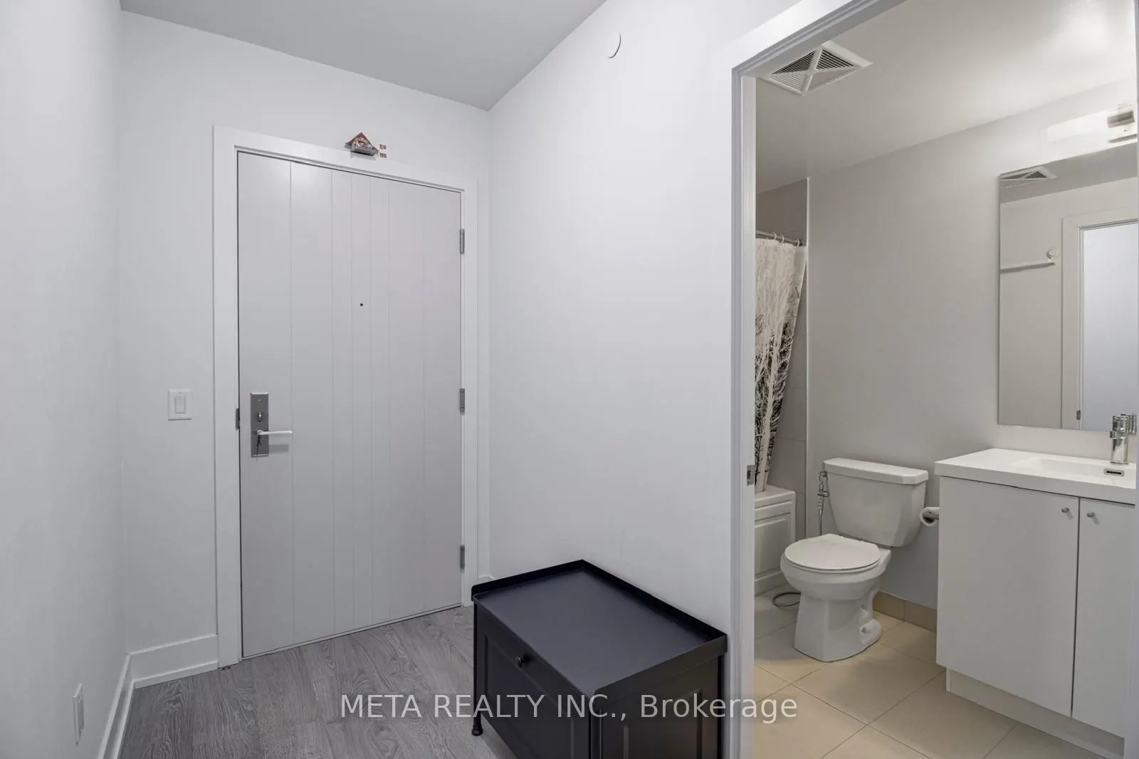2550 Simcoe Street N #502