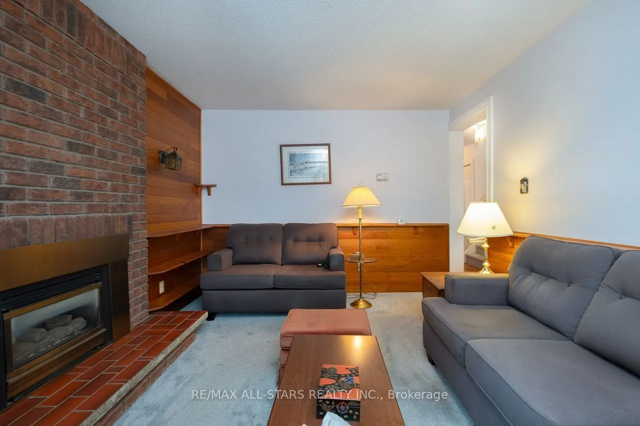 10 Colette Drive