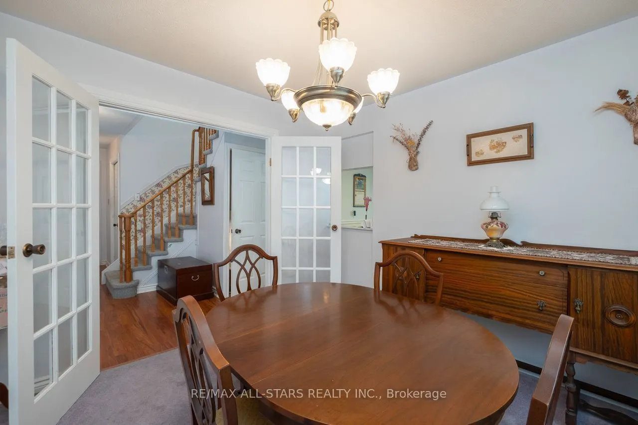10 Colette Drive