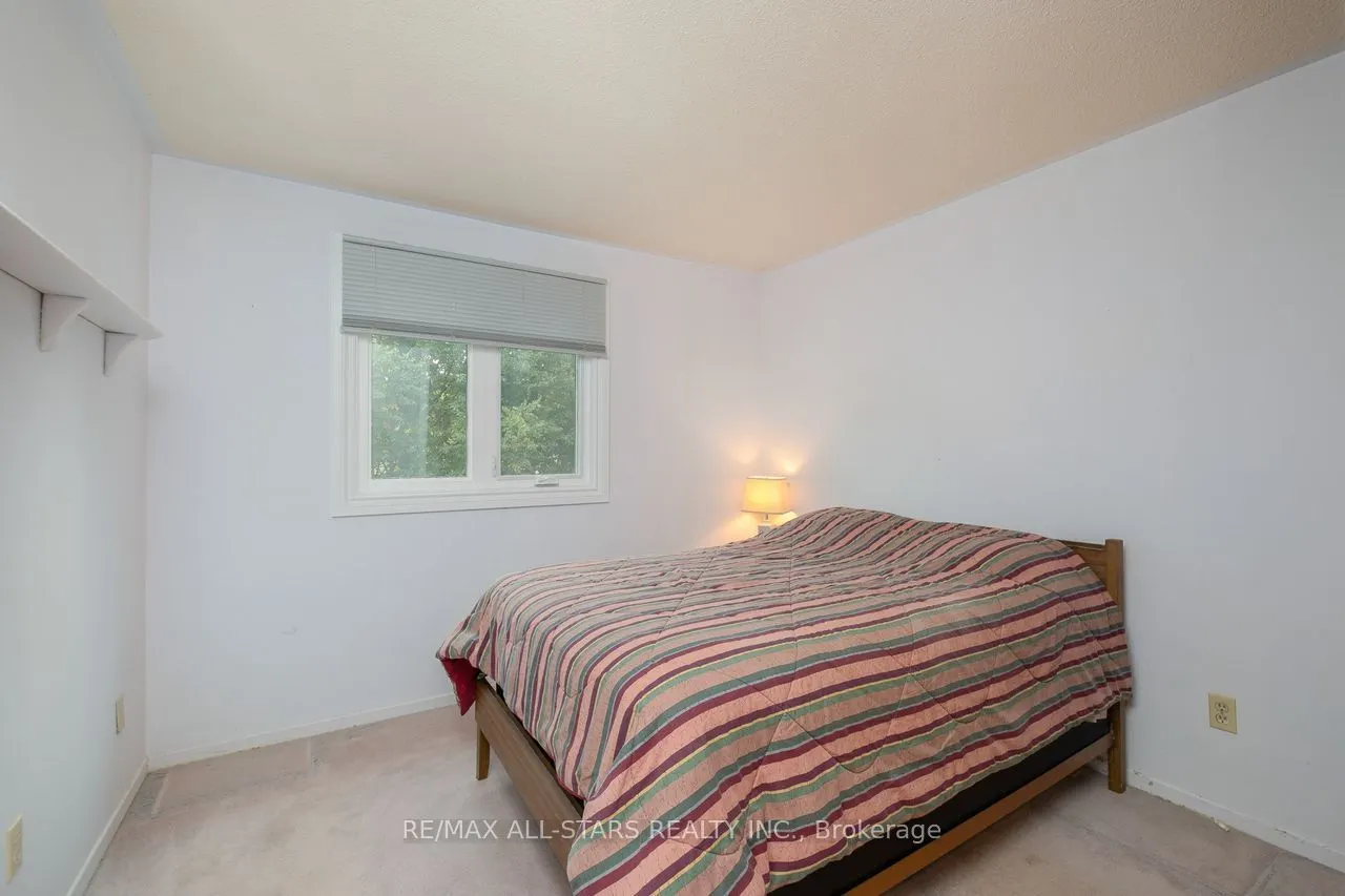 10 Colette Drive