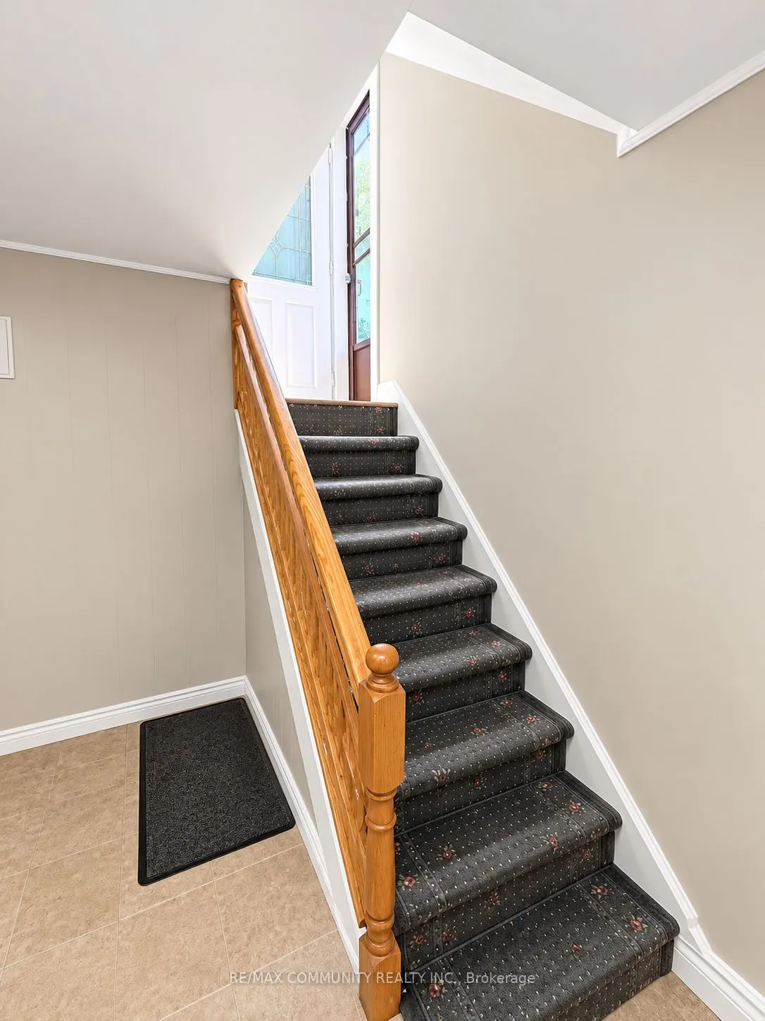 75 Kootenay Crescent