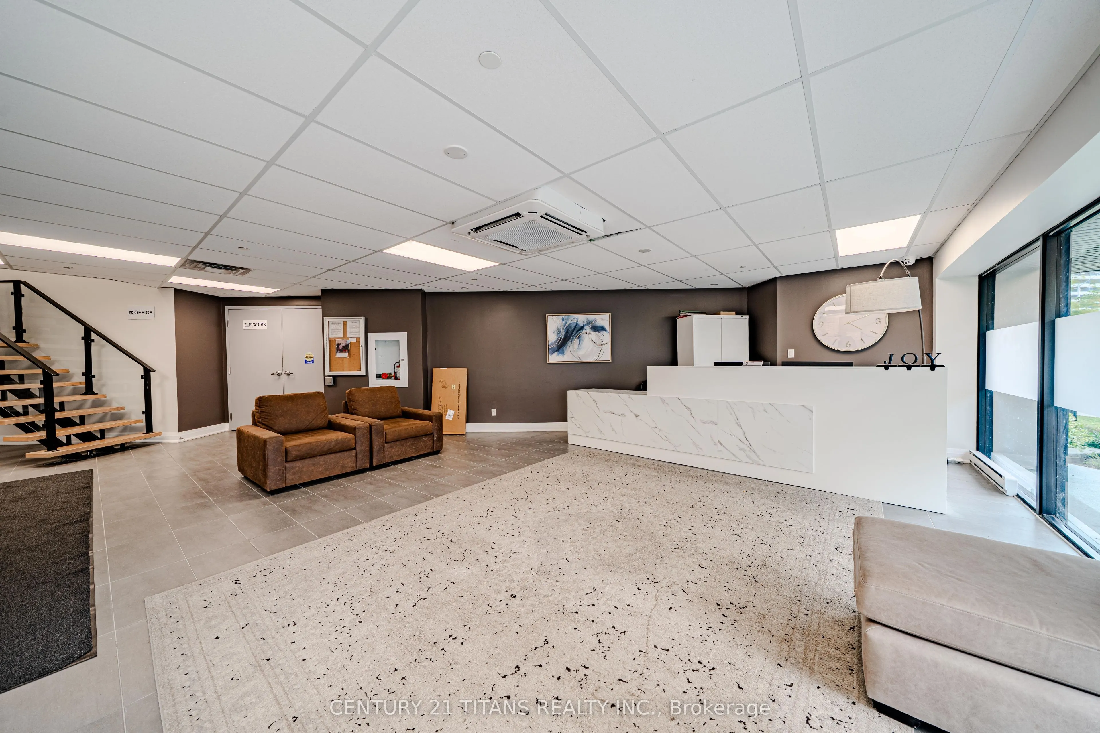 1 Falaise Road #424