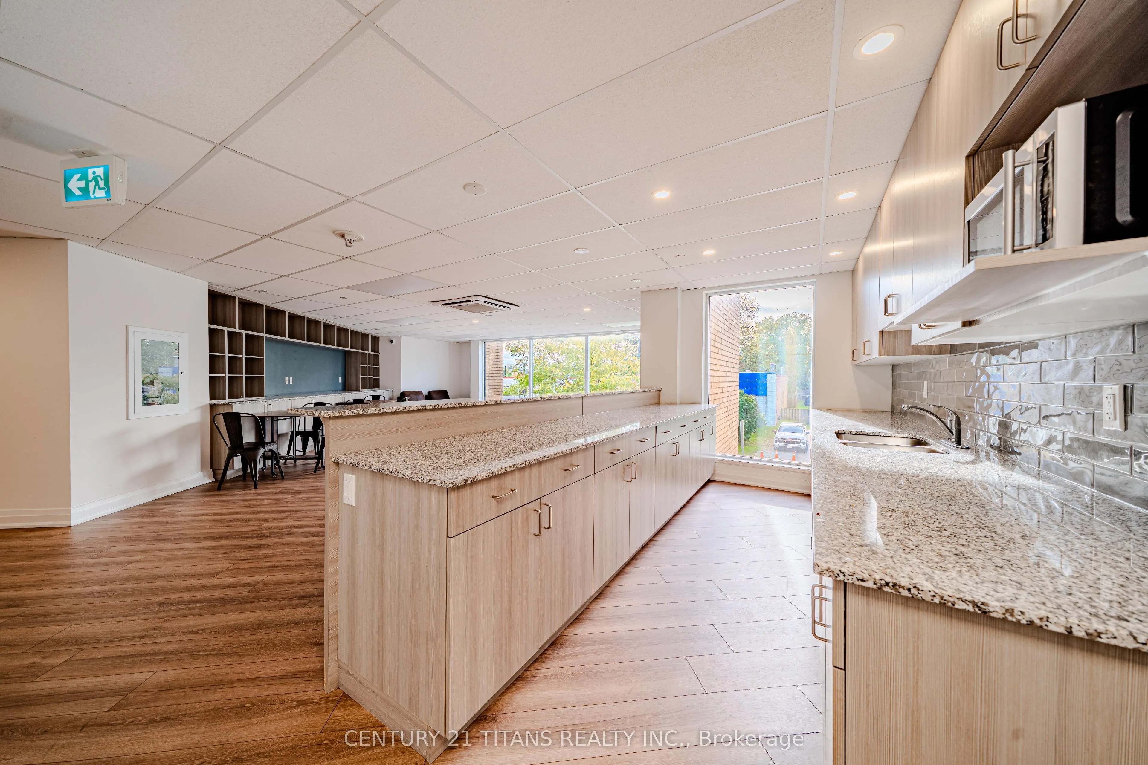 1 Falaise Road #424