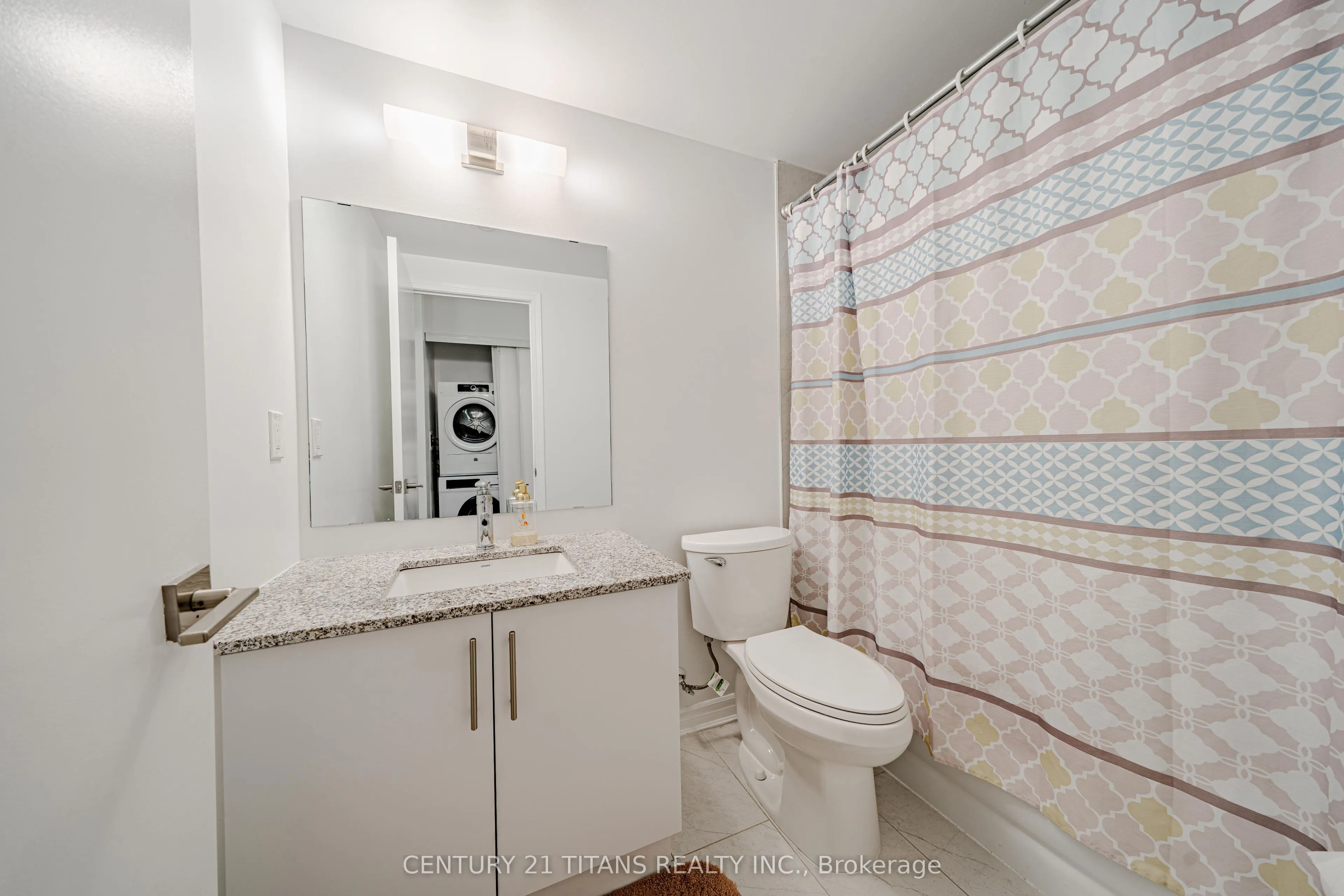 1 Falaise Road #424