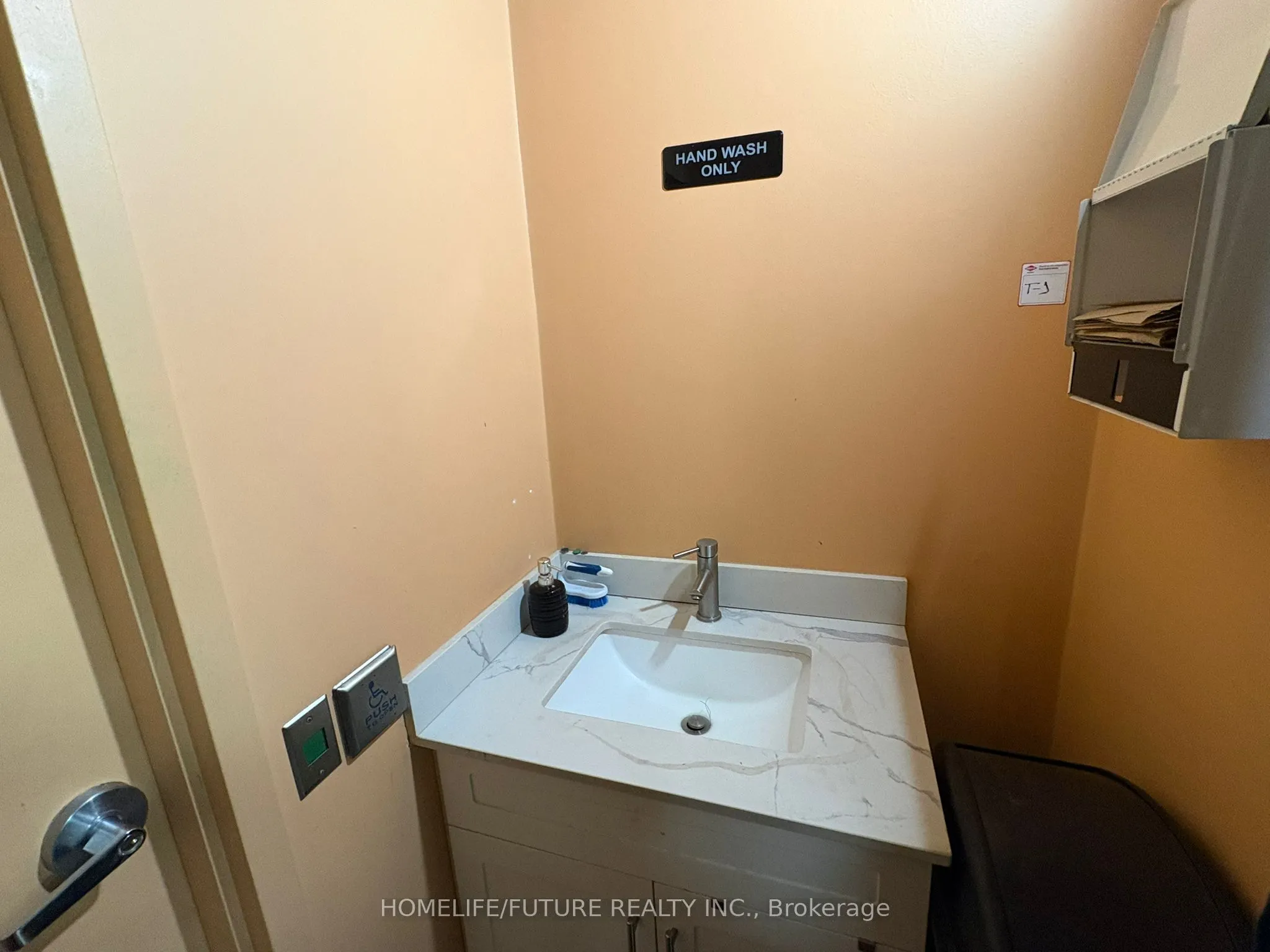 284-296 Markham Road #296