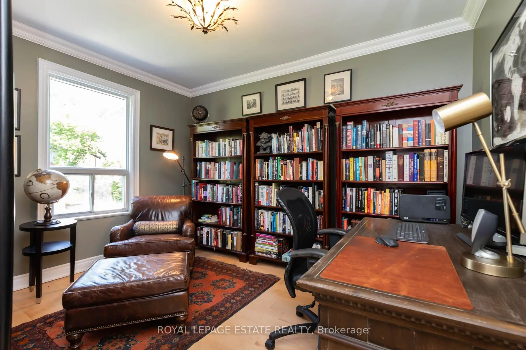 48 Bloomfield Avenue