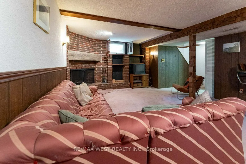 38 Albacore Crescent