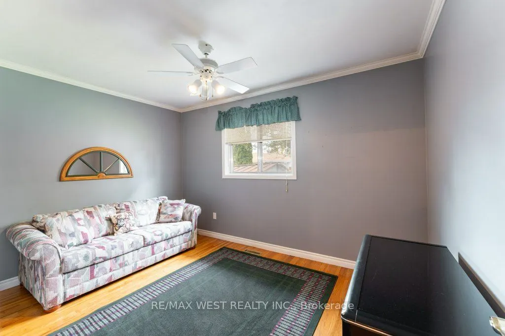 38 Albacore Crescent