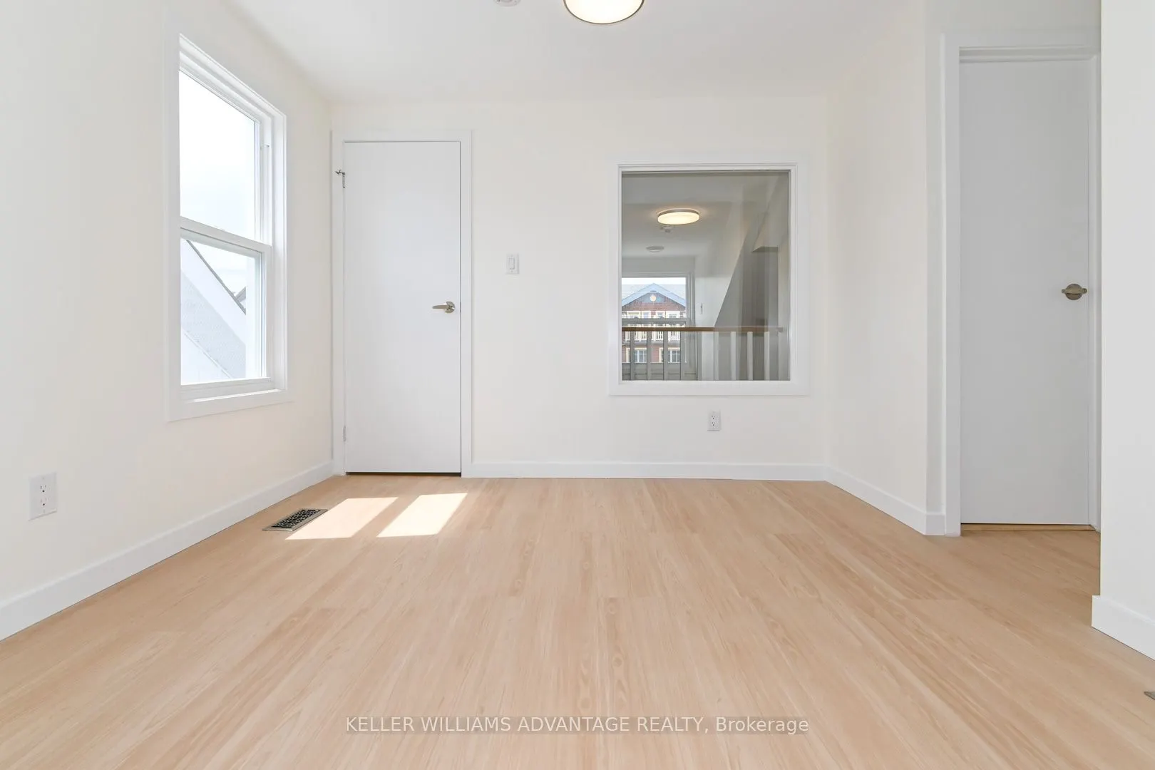 113 Woodbine Avenue #upper