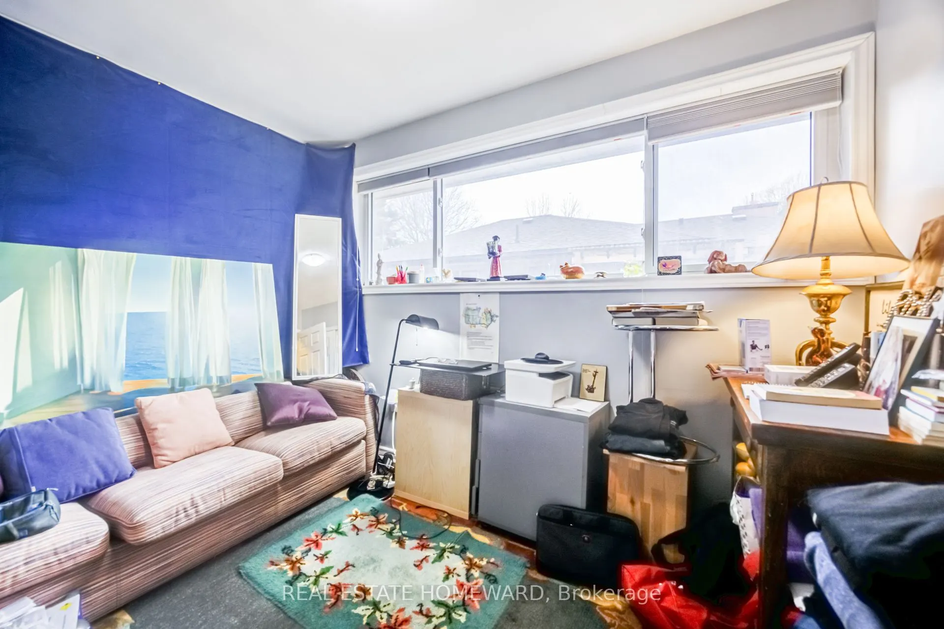 4 Moorecroft Crescent