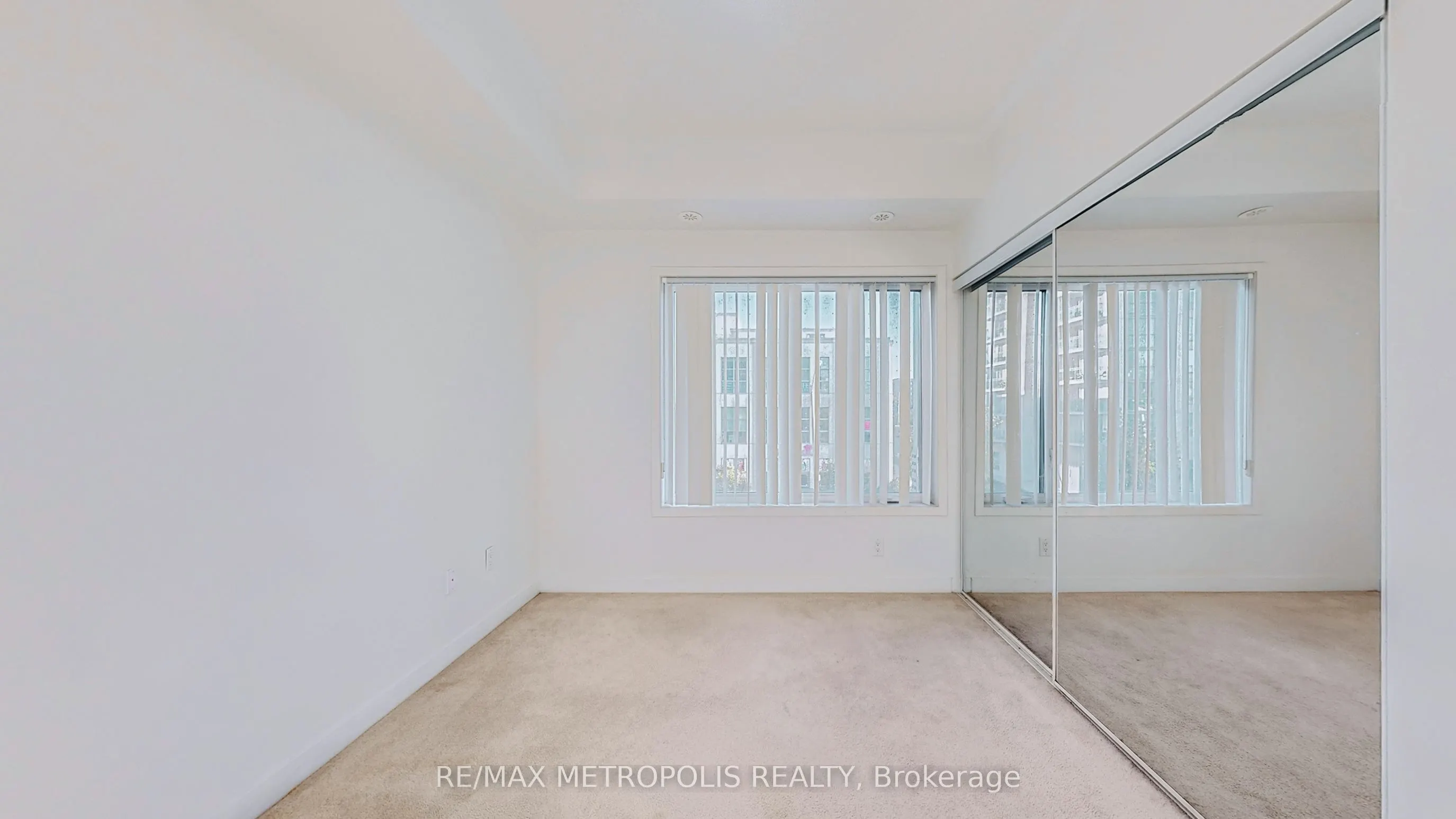 20 Orchid Place Drive #310