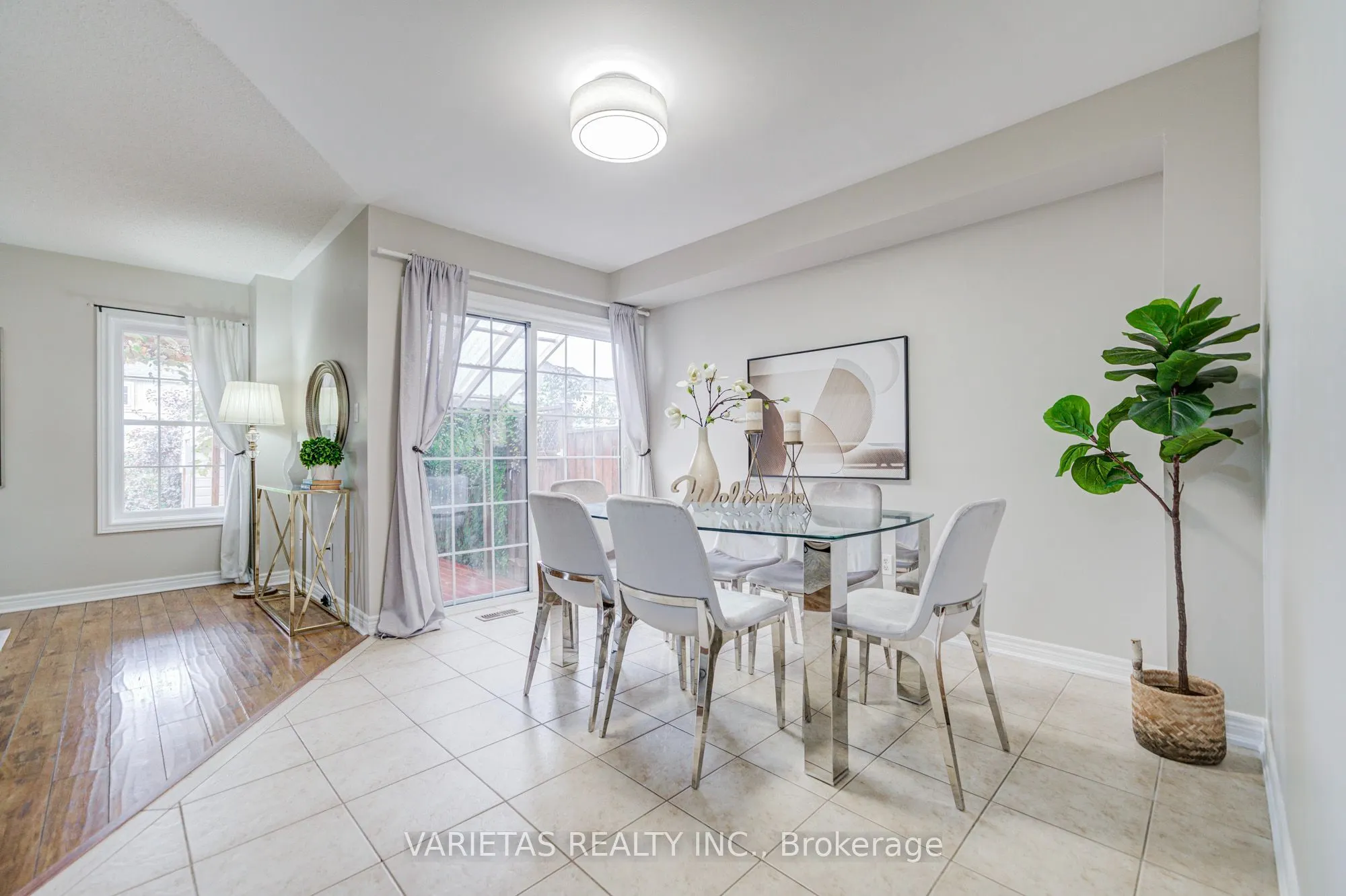 17 Barchester Crescent